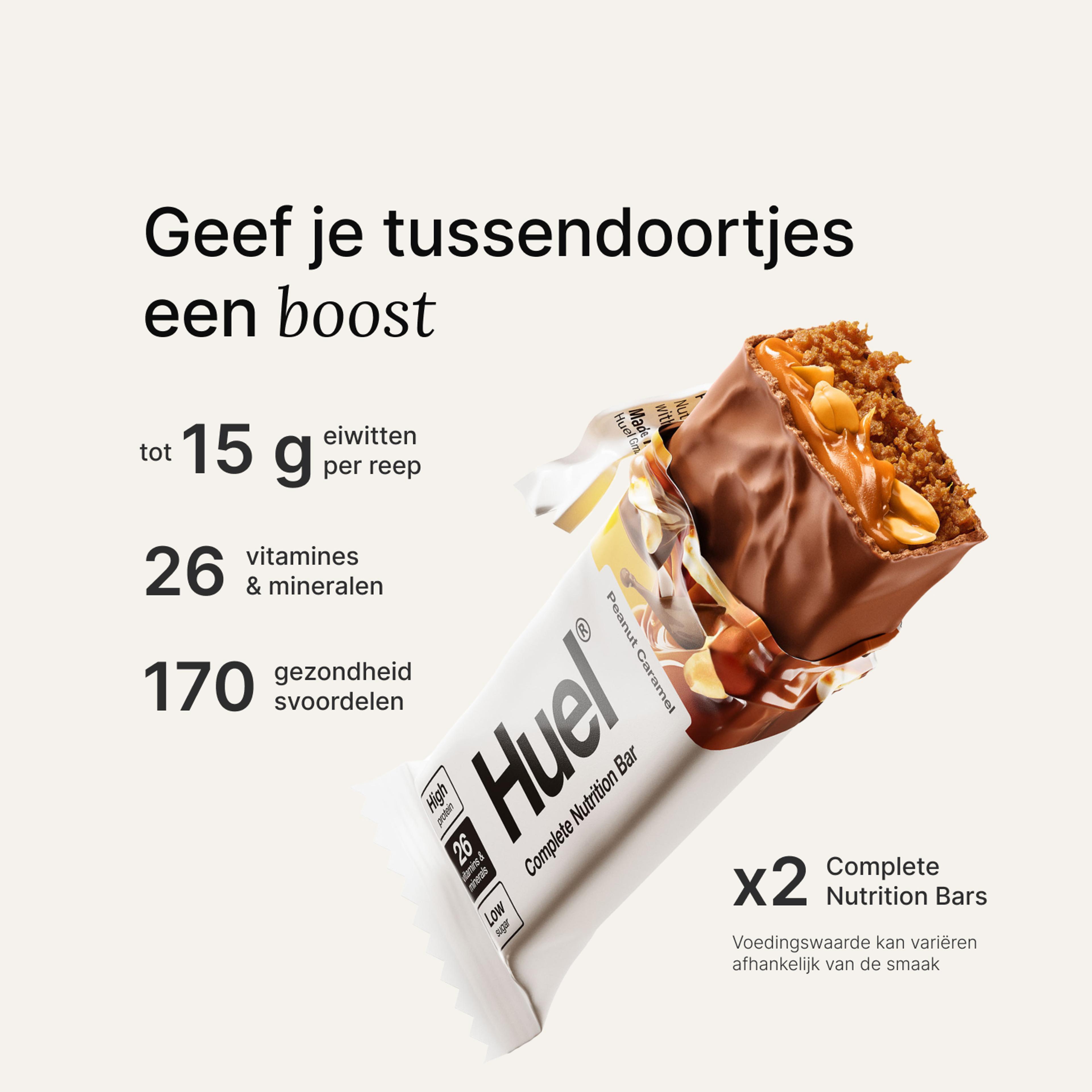 Een afbeelding van een Huel Complete Nutrition eiwitreep in een gescheurde verpakking