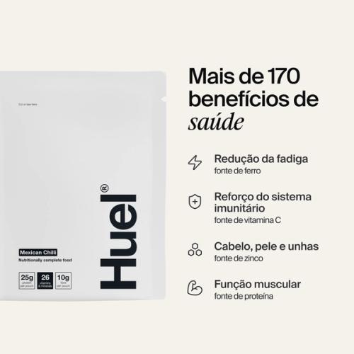 Uma saqueta de Huel Hot & Savoury num fundo de cor neutra