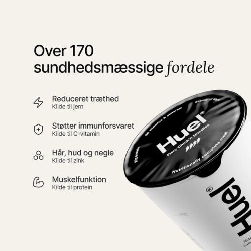 Person med gaffel i Hot & Savoury Pot 