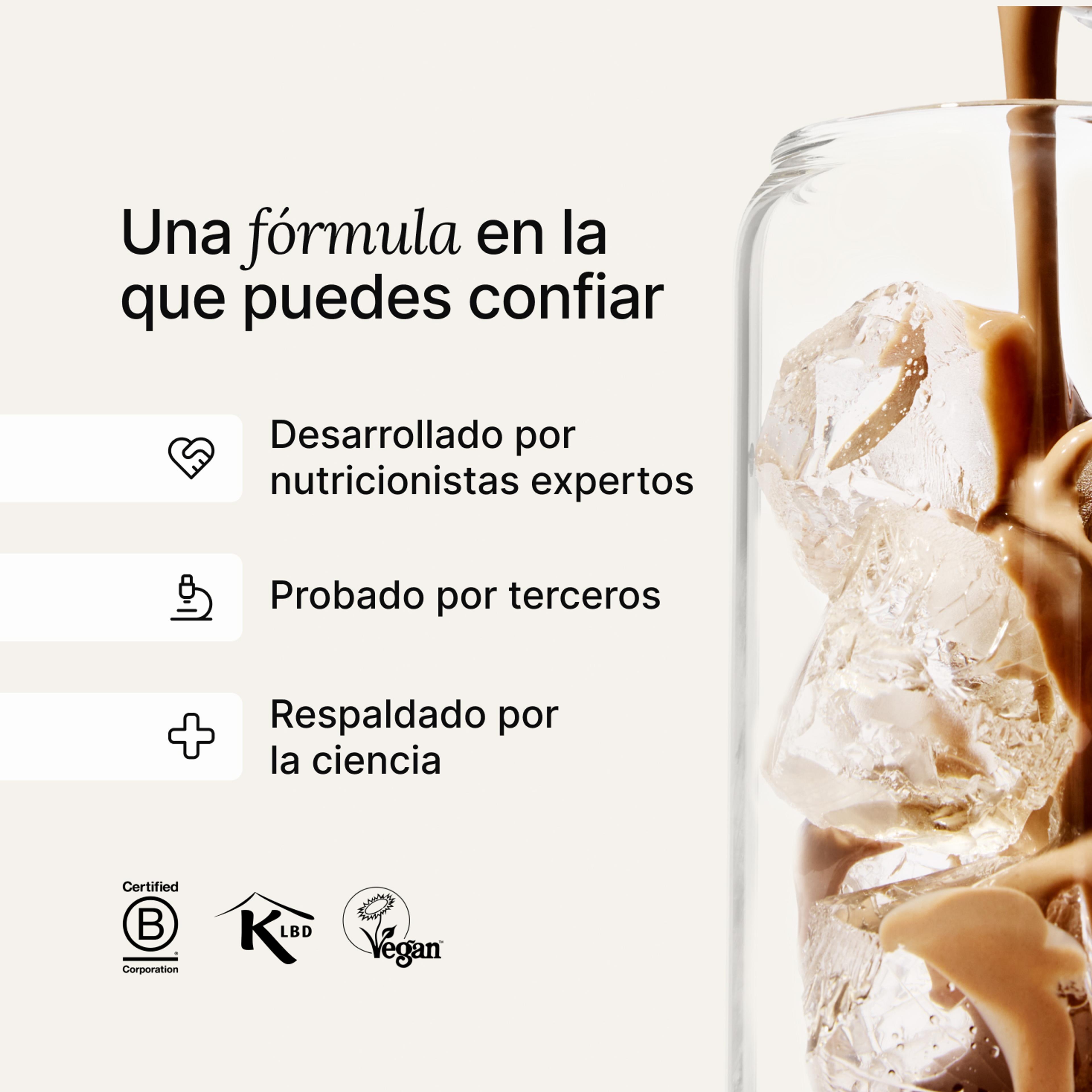 Una imagen de Huel RTD vertida en un vaso 