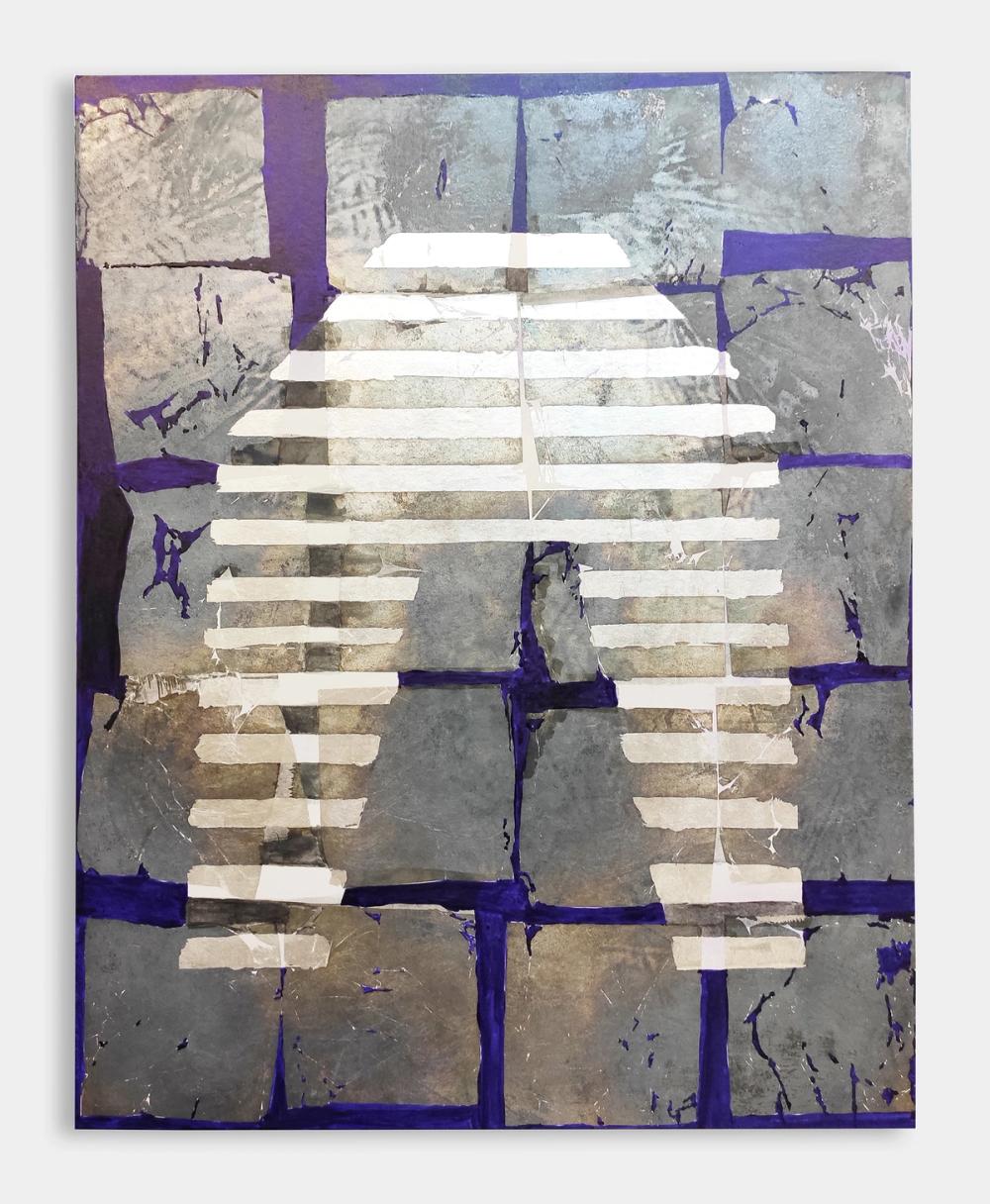 Photograph of the artwork stone telling, 2019, silver leaf and sulphur on shellac, 50×40 cm