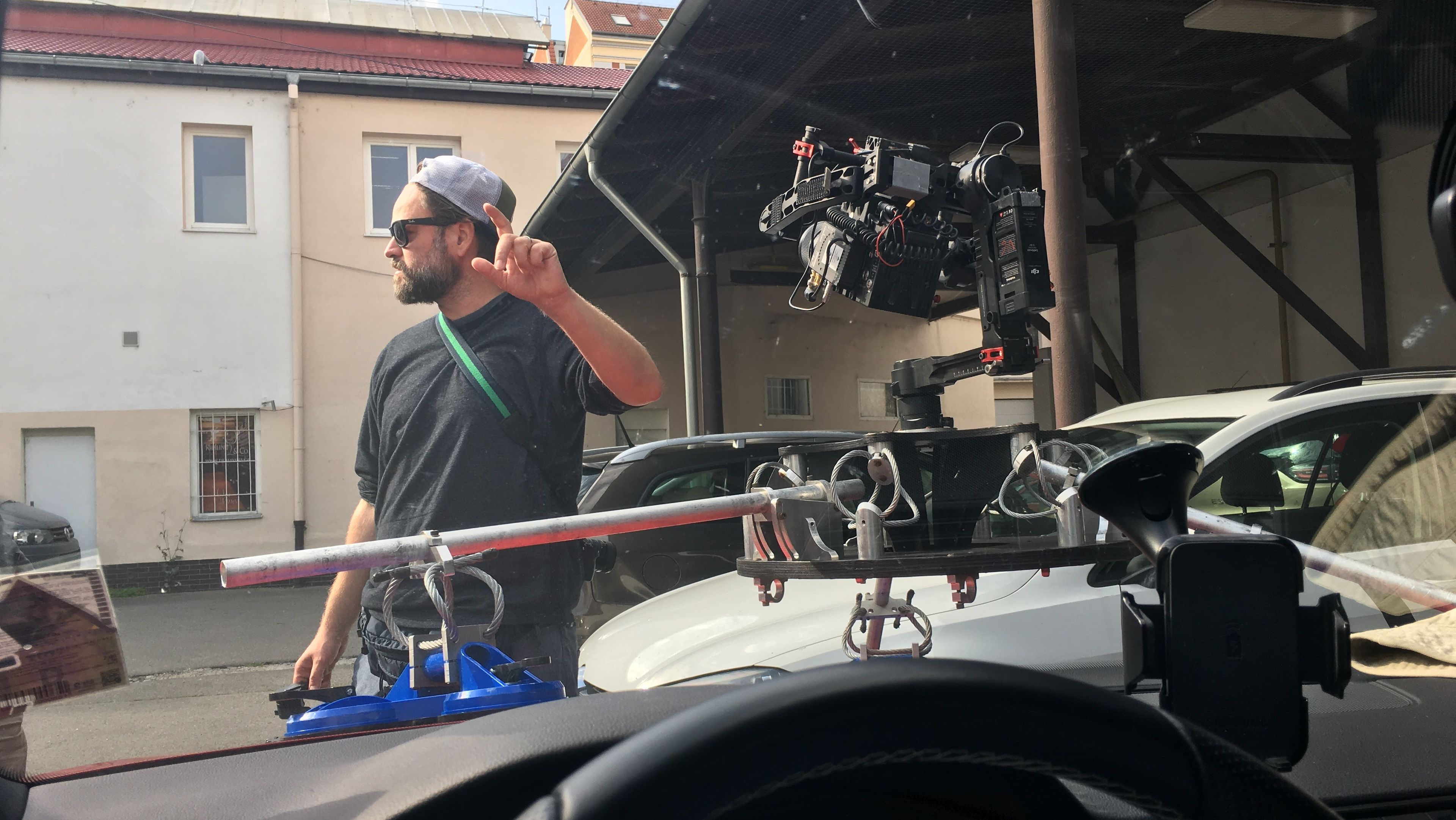 a black and white drawing of a triumphal arch in paris .