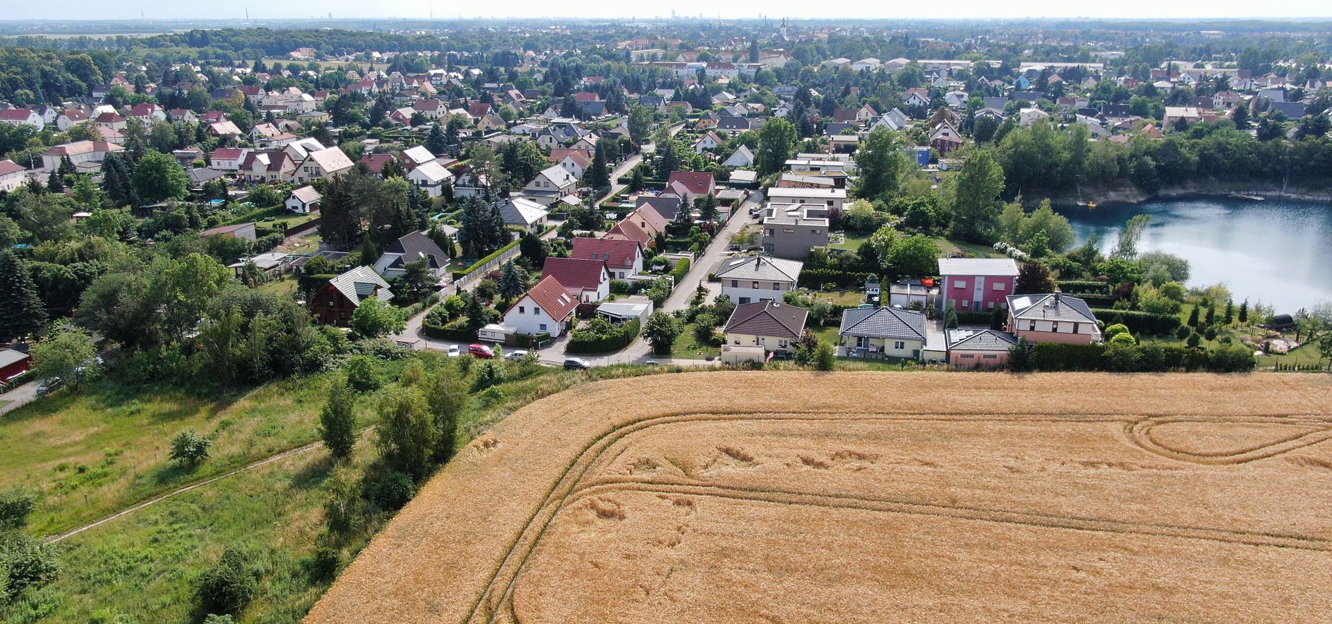 Grüner Winkel am See Taucha