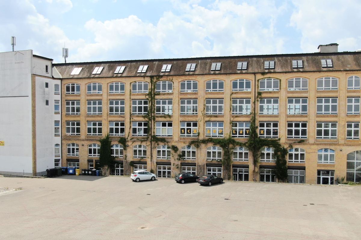 Hotelprojekt mit bester Verkehrsanbindung