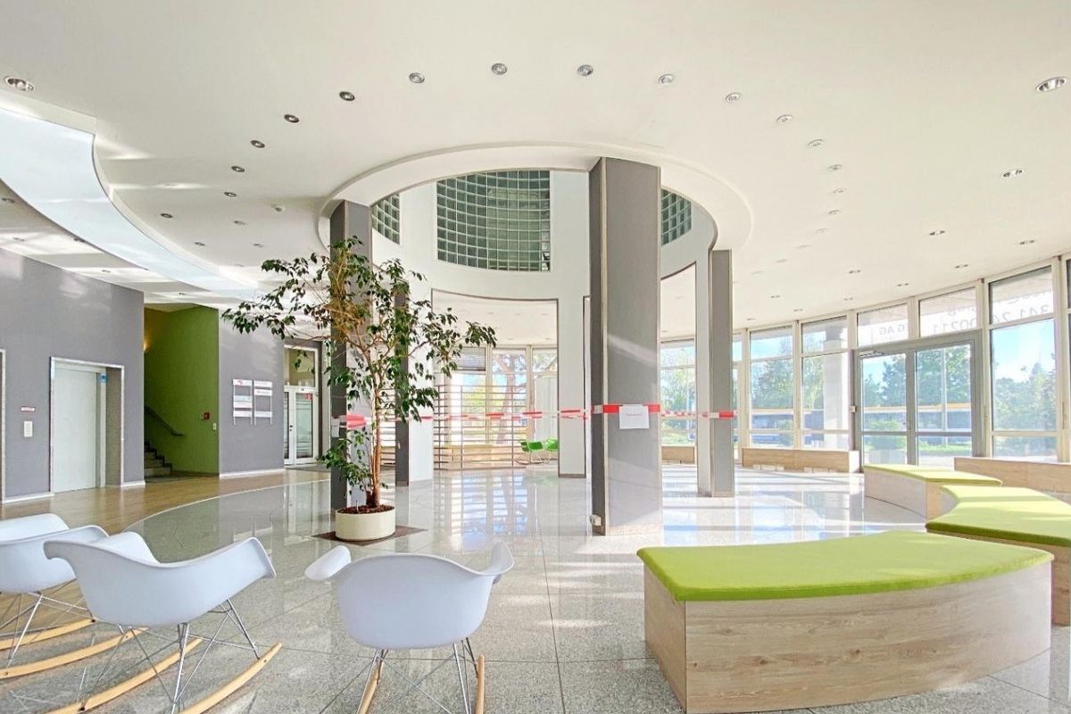 Bürogebäude Theklaer Straße