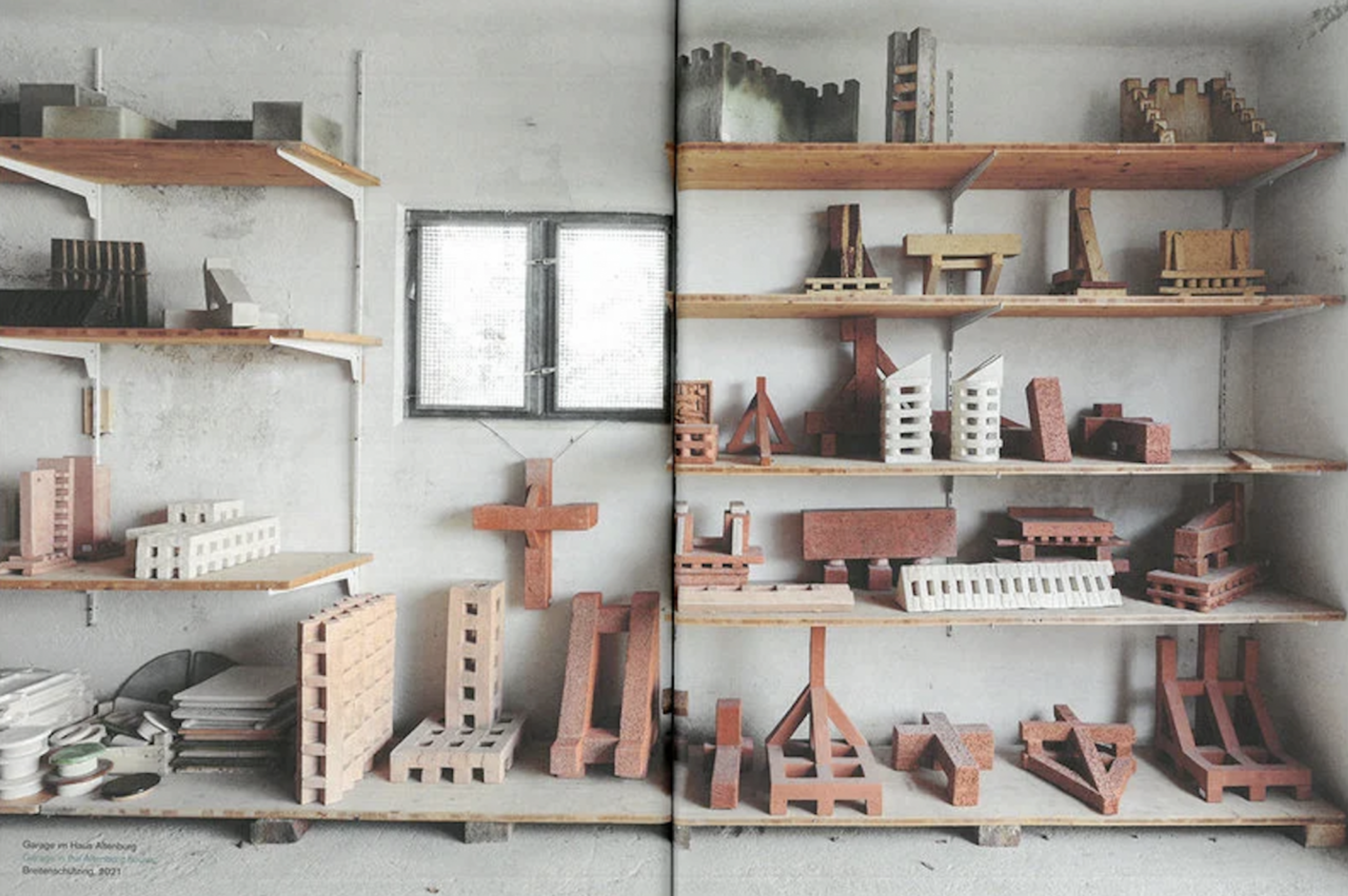 Spread from Franz Josef Altenburg, Clay and Form, 2021