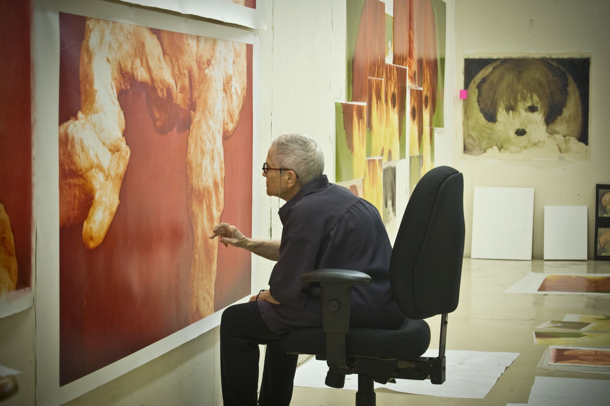 Still from Beth B, Call Her Applebroog, 2016