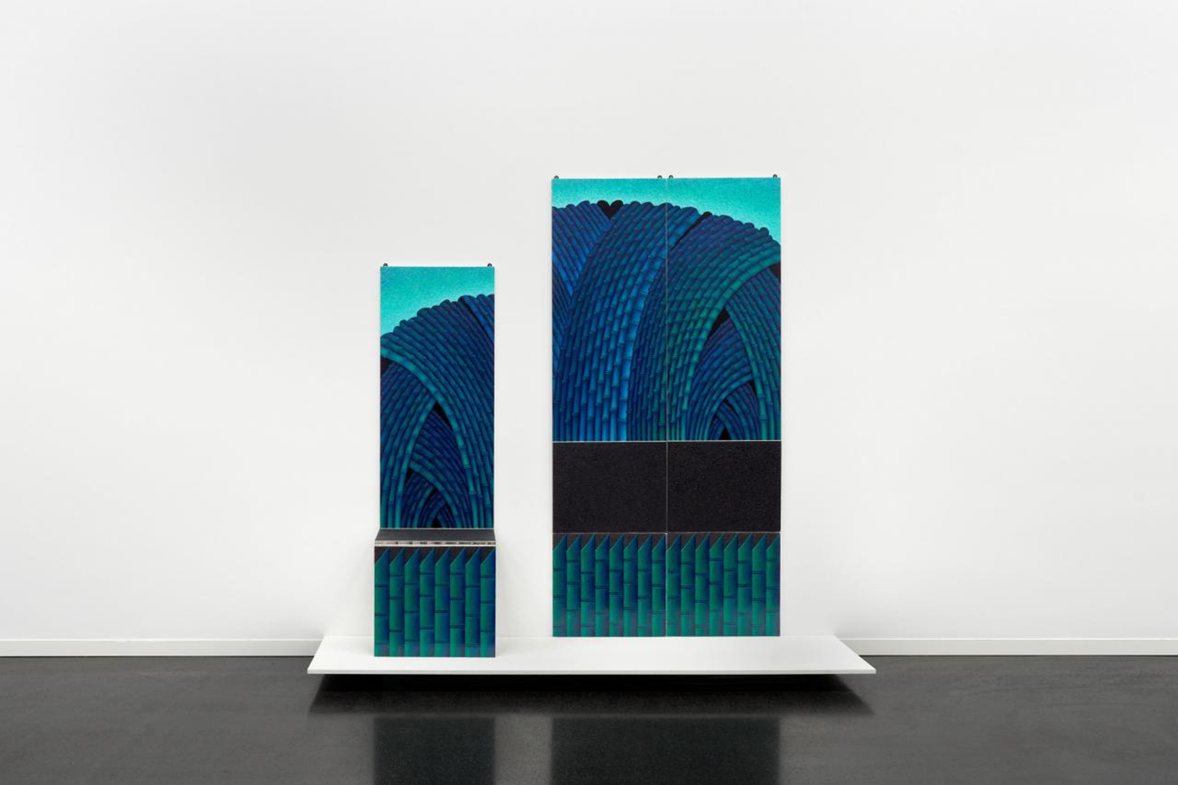 Yong Xiang Li, a break (by the bamboo wave), 2022, acrylic, sand, and varnish on gessoed wood panel, stainless steel hinge, 205 x 150 x 45 cm