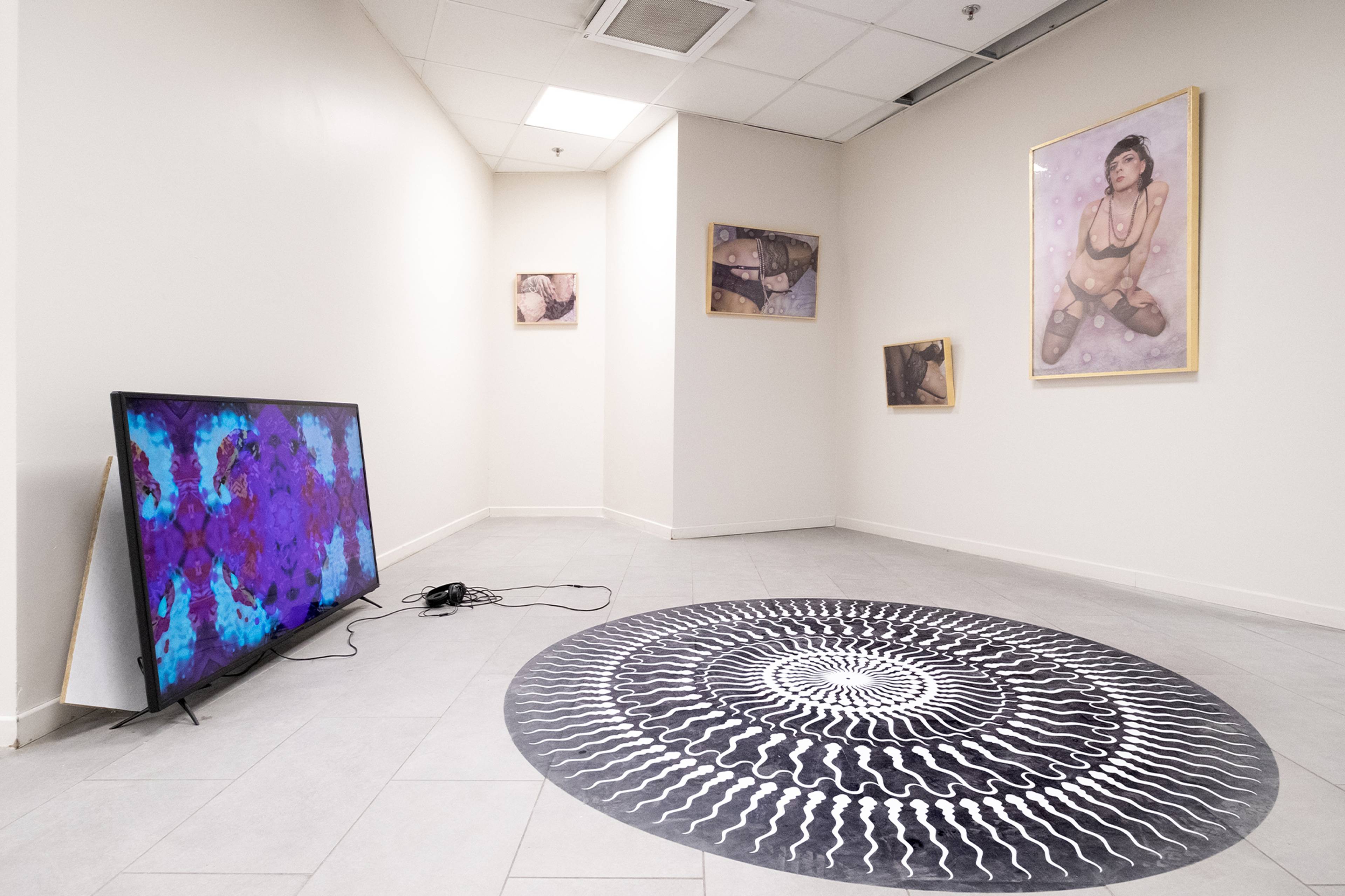 Zoe Dewitt, David Hoyle, and Chris Korda at Goswell Road