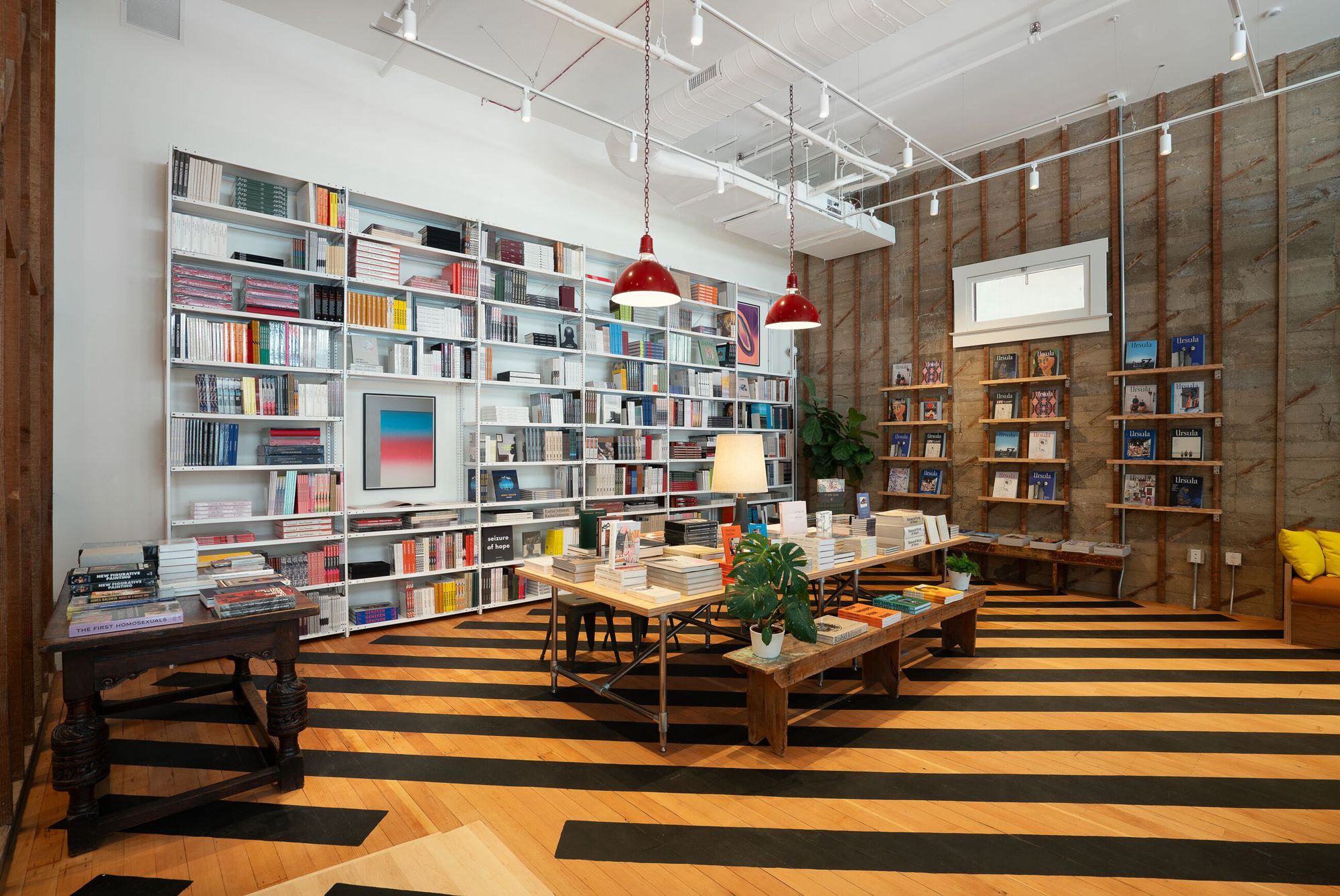 Hauser & Wirth Palo Alto bookshop, 2026.