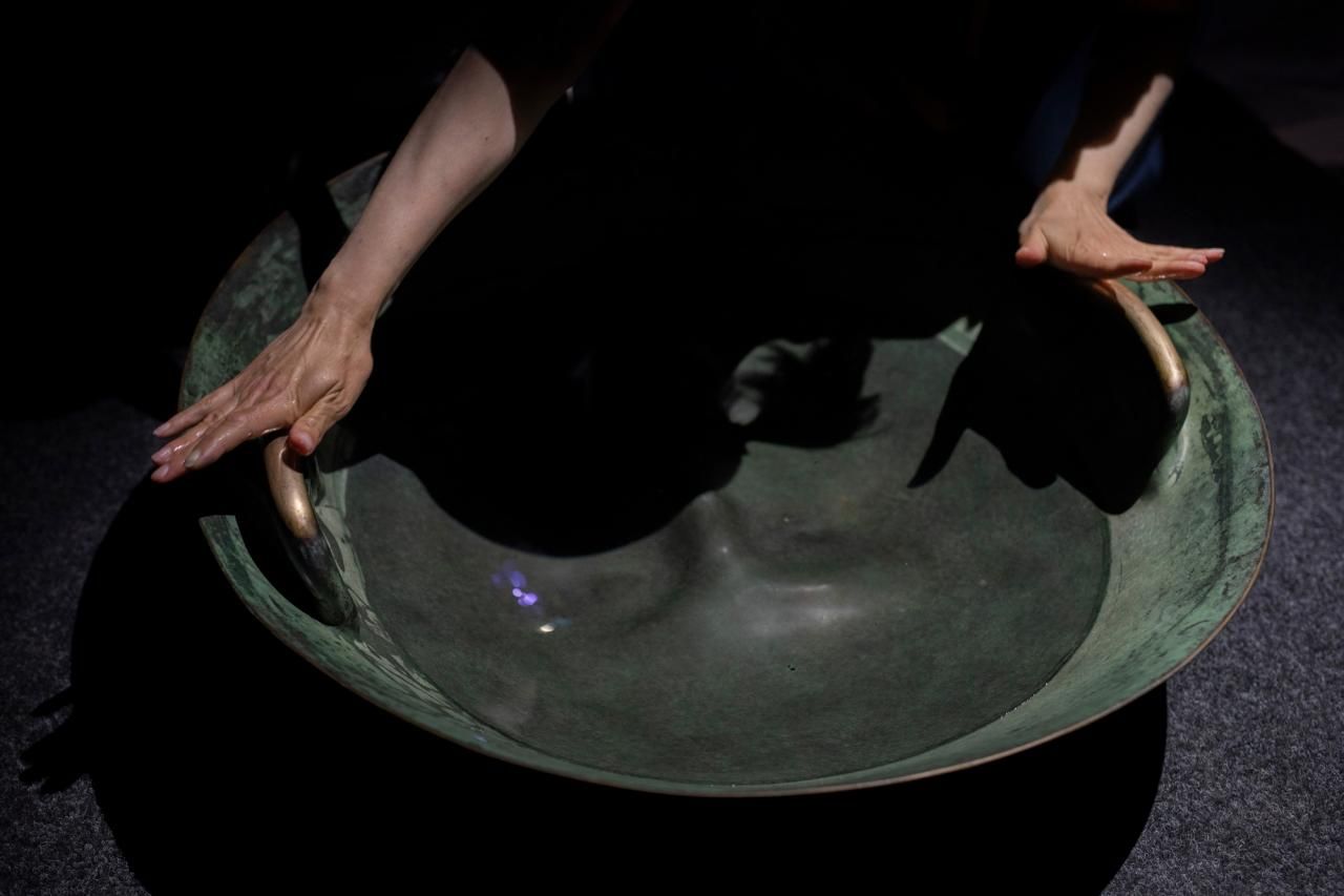 Jenna Sutela, Pond Brain, 2023