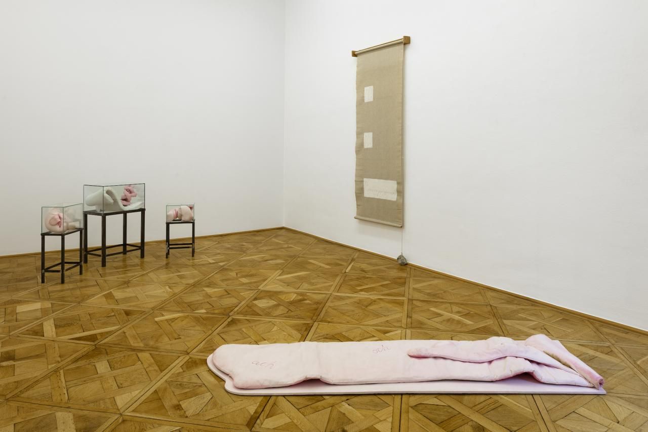 View of “Maria Pinińska-Bereś: Meadow of Your Body,” curated by Jarosław Suchan, Galerie nächst St. Stephan Rosemarie Schwarzwälder, Vienna, 2022