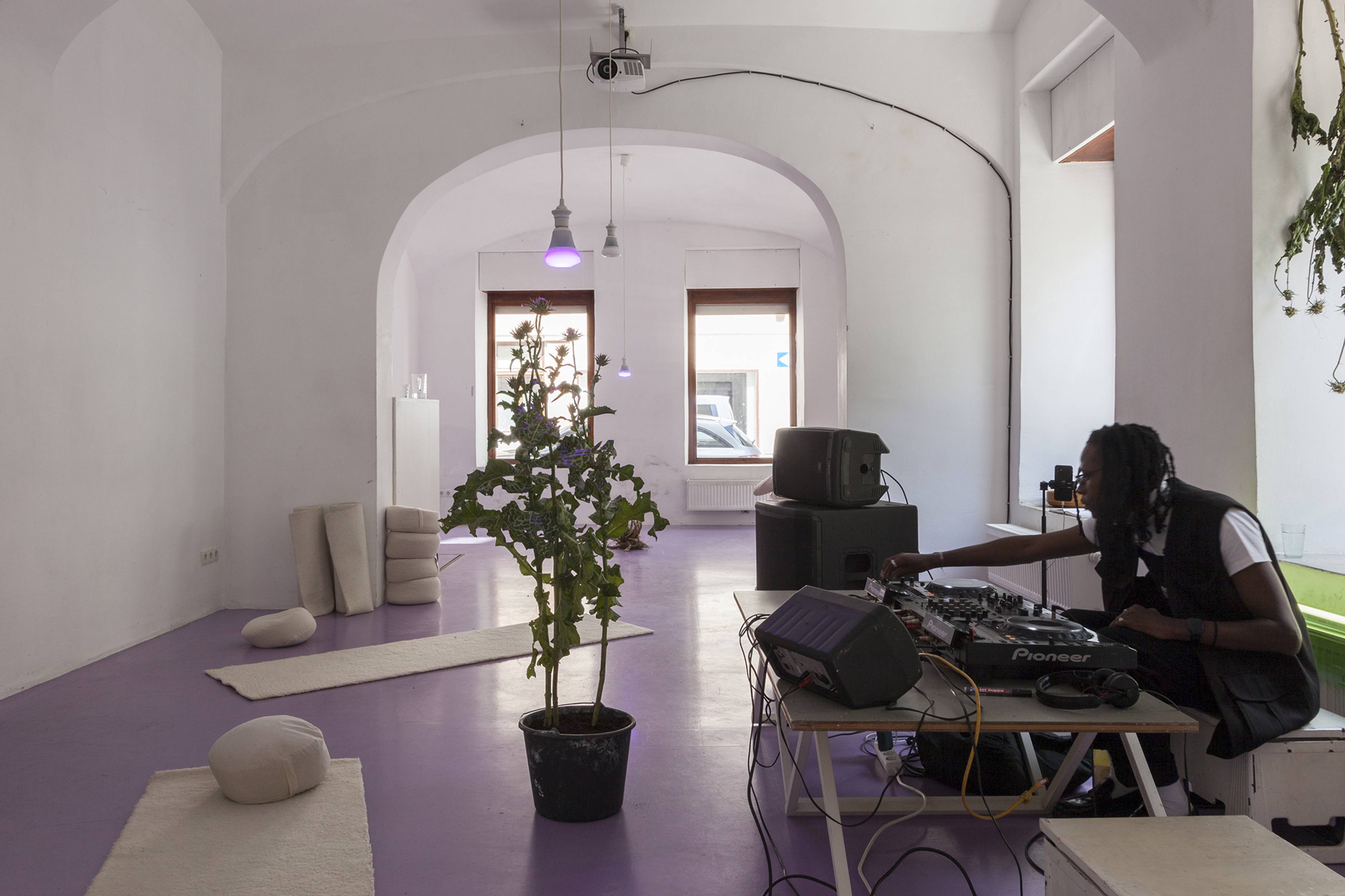 View of “SOUND AND SILENCE,” school, Vienna, 2025