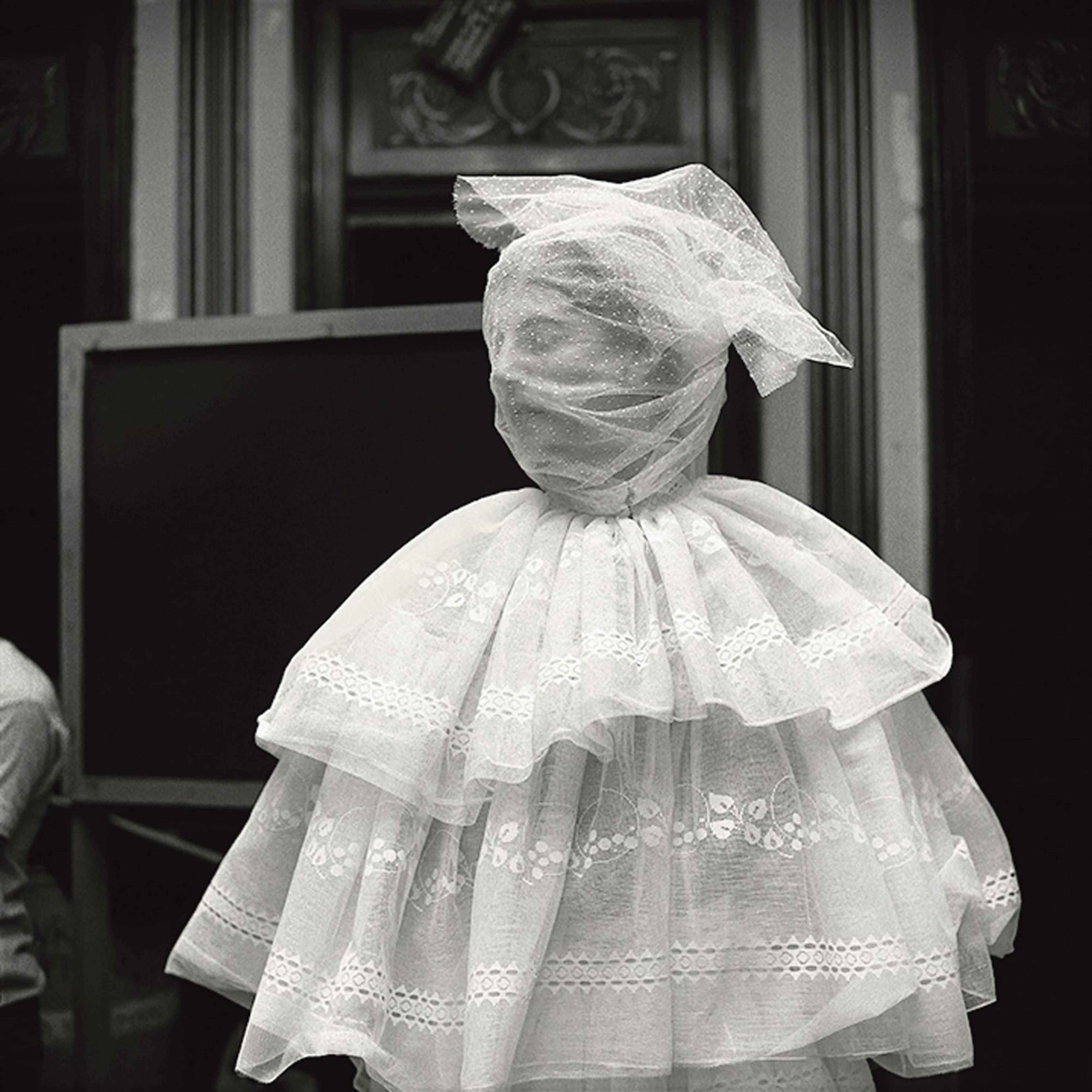 peter_hujar_person-in-veil-backstage-life-times-of-joseph-stalin_brooklyn-academy-of-music_1973