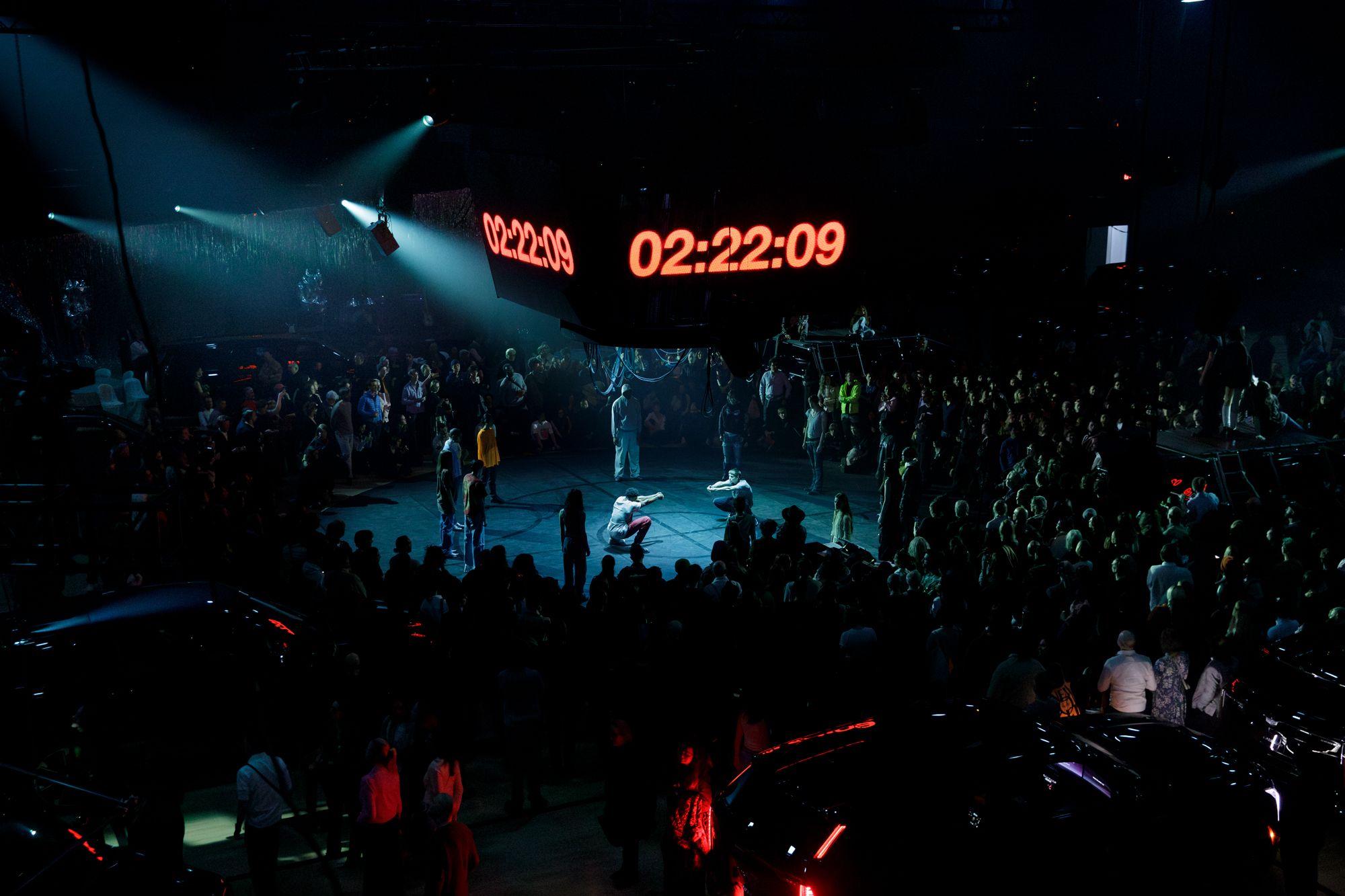 Anne Imhof, DOOM, 2025