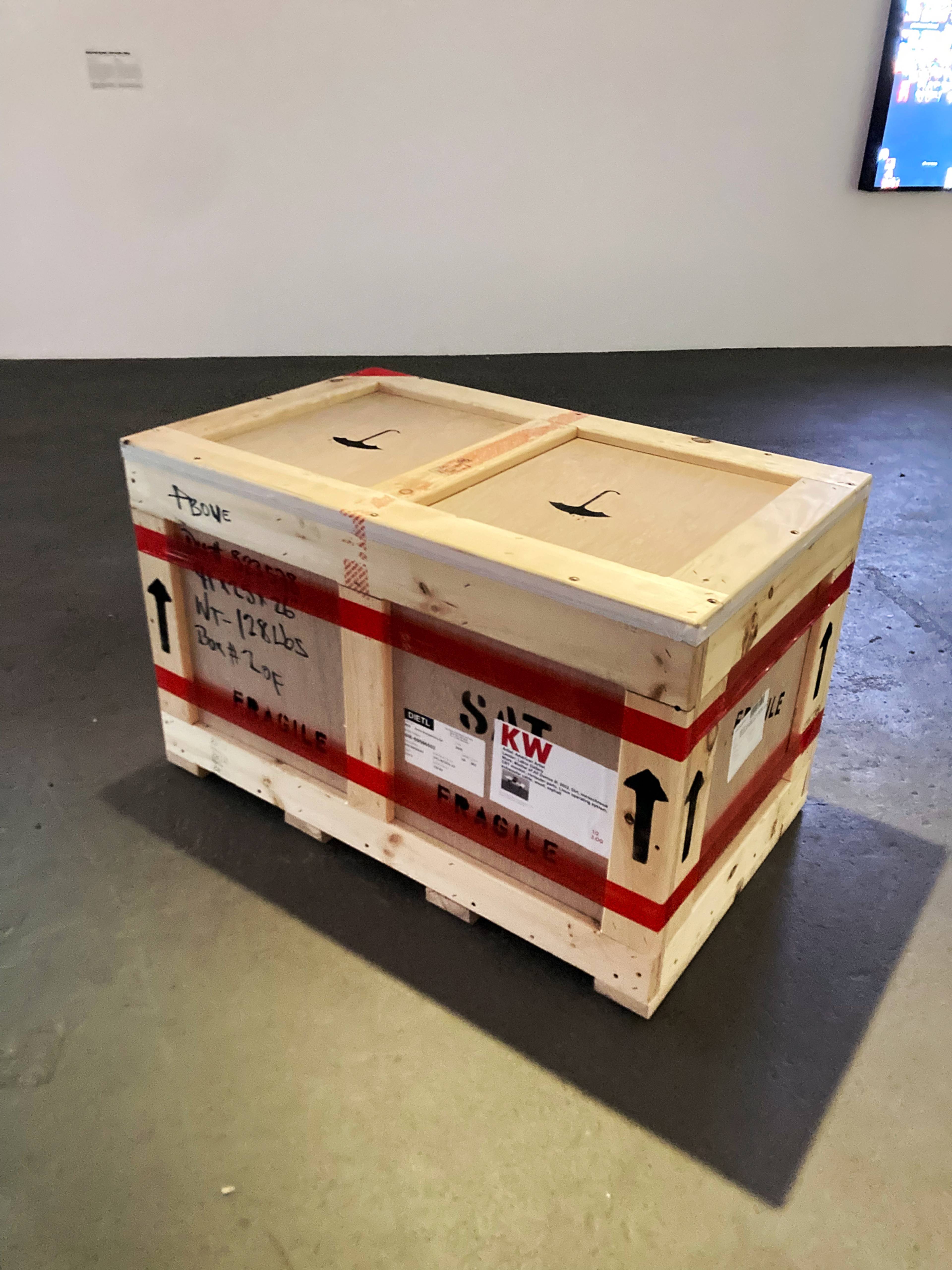 The unpacked work of American Artist at “Poetics of Encryption”