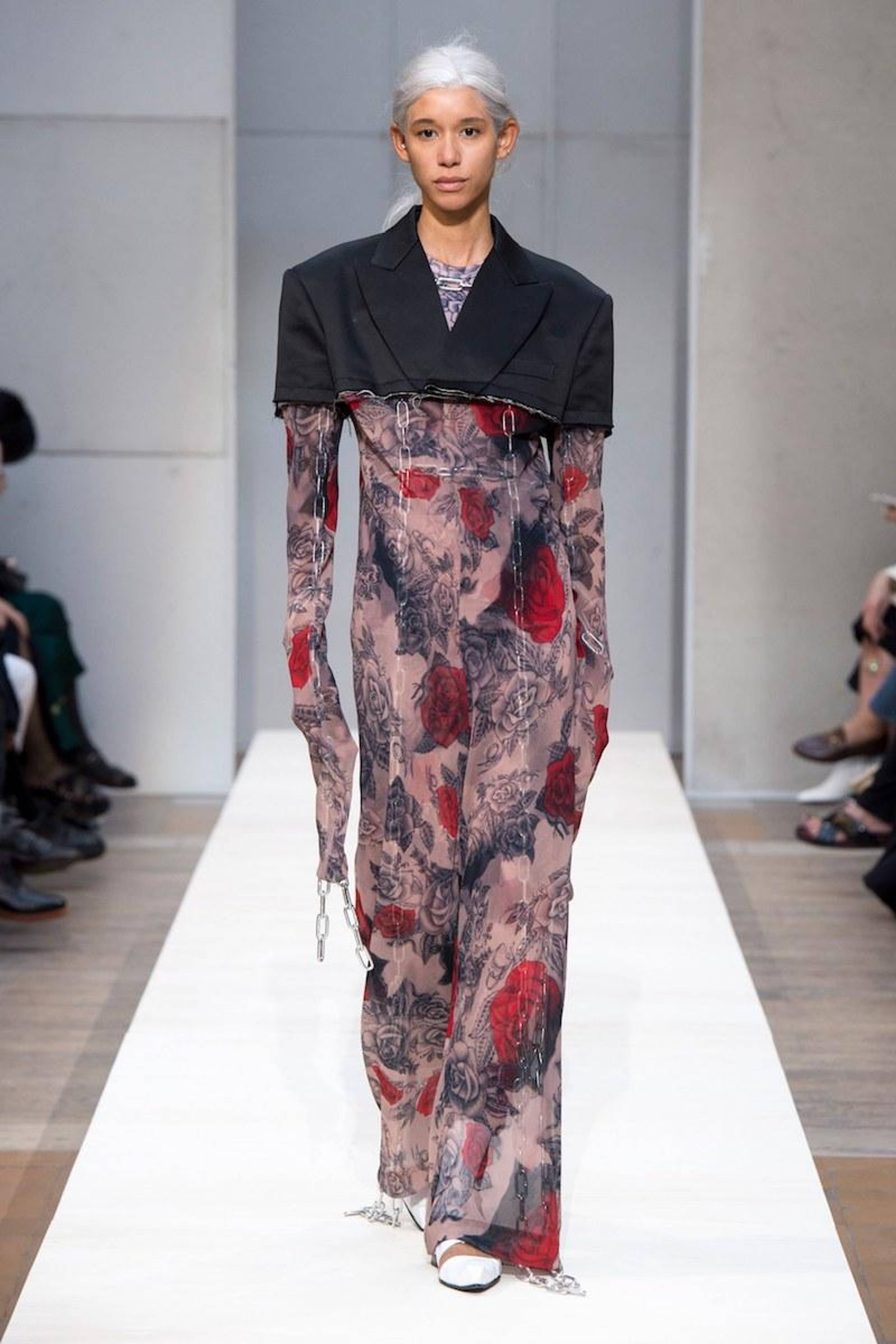 Comme des Garçons SS19, look 12