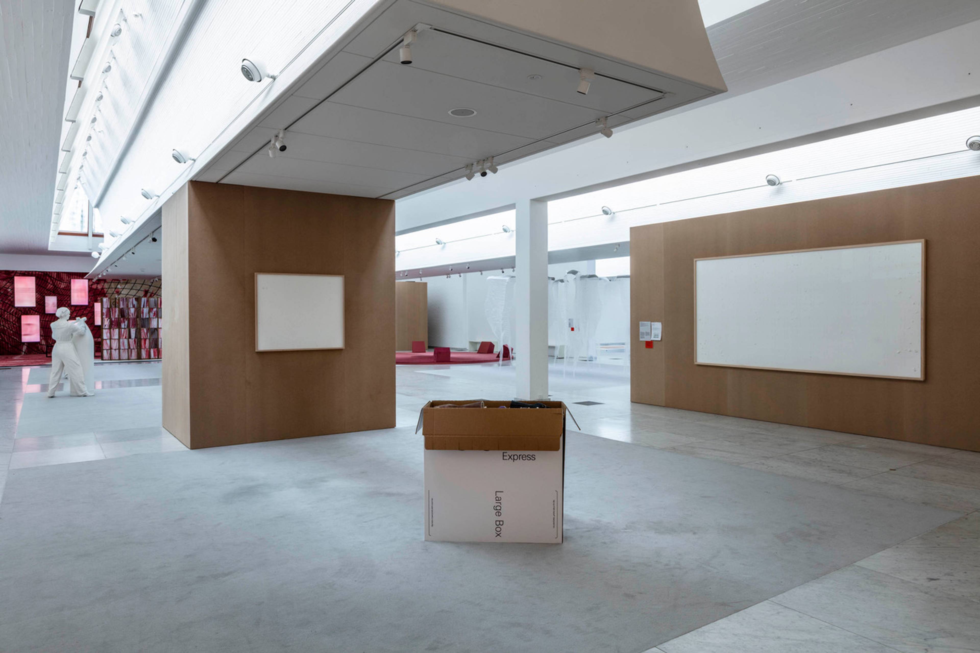 Jens Haaning, Take the Money and Run, 2021