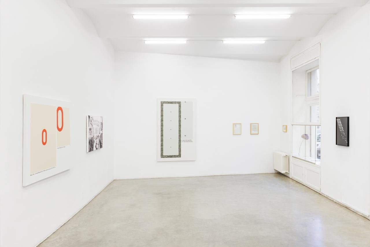 View of “ENDRE TÓT | SEMMI SEM SEMMI,” curated by Róna Kopeczky, Christine König Galerie, Vienna, 2022