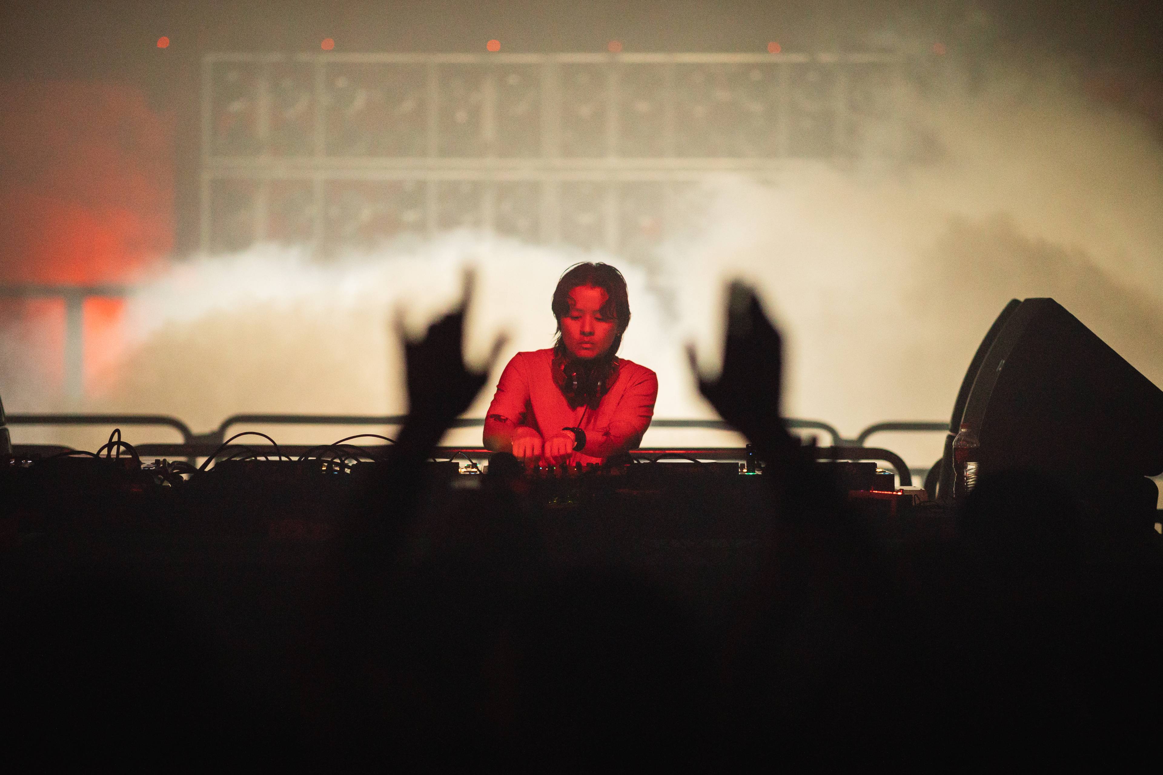 Lydo performs at Knockdown Center, Queens, March 2023