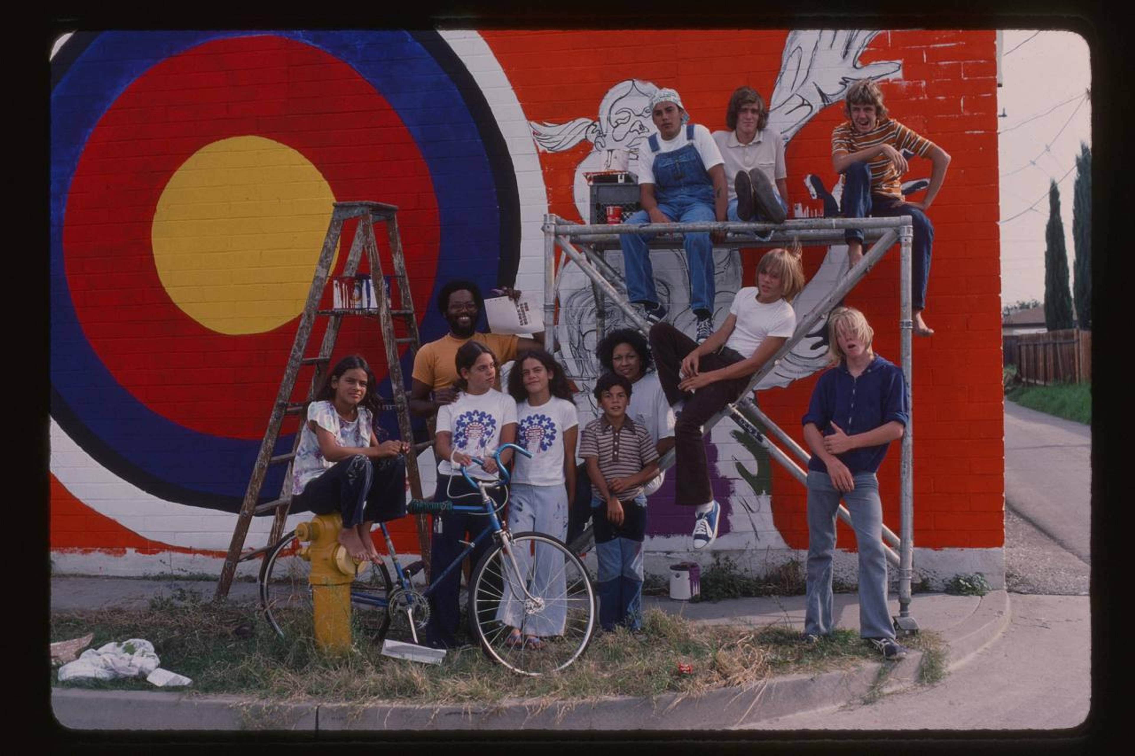 Ulysses Jenkins, Centinela Valley Juvenile Diversion Mural Project, Boulevard Market, Lennox, CA, n.d., mural documentation, photograph