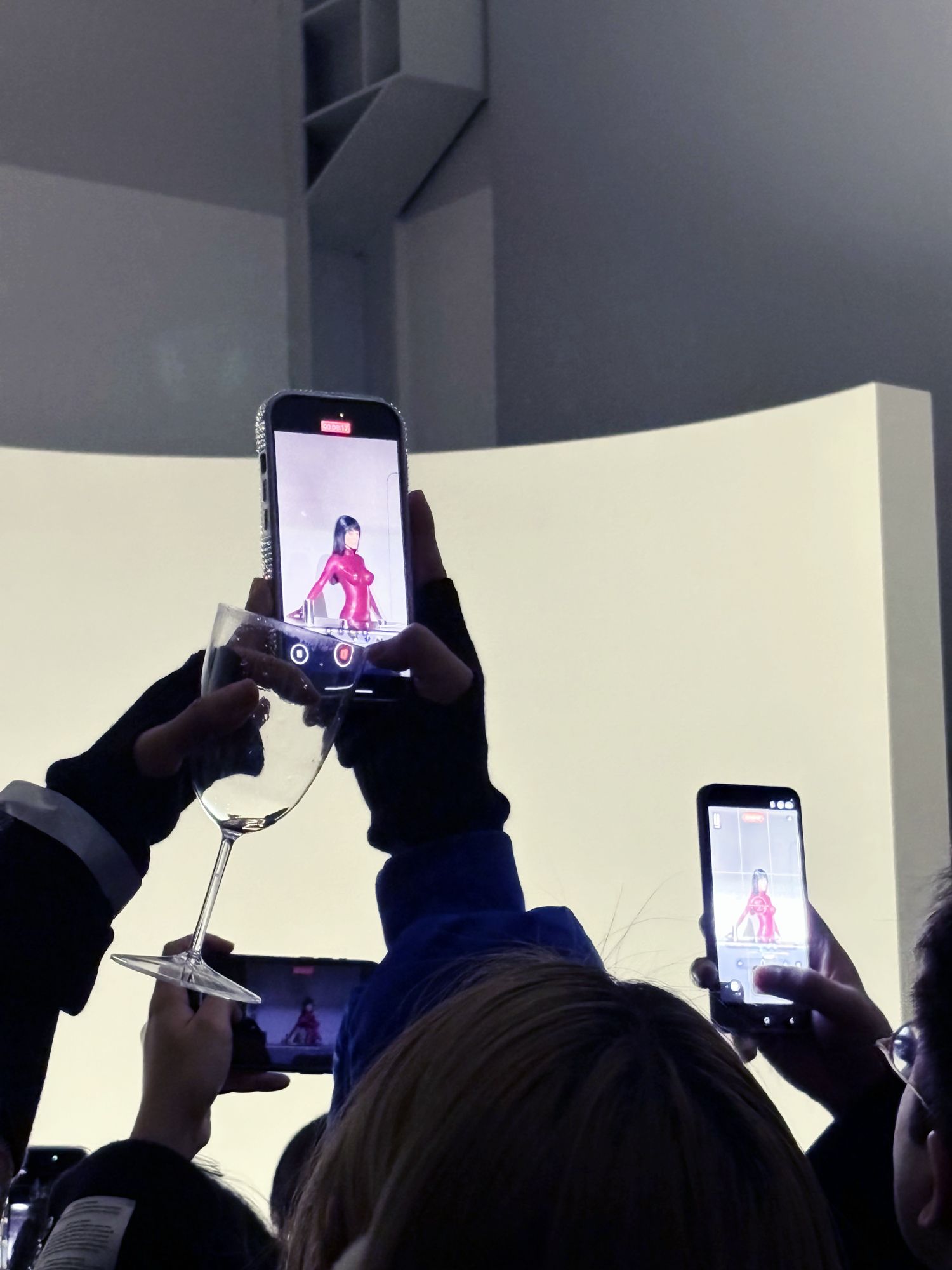 BIO POP as seen through audience phones, Seoul, 2025