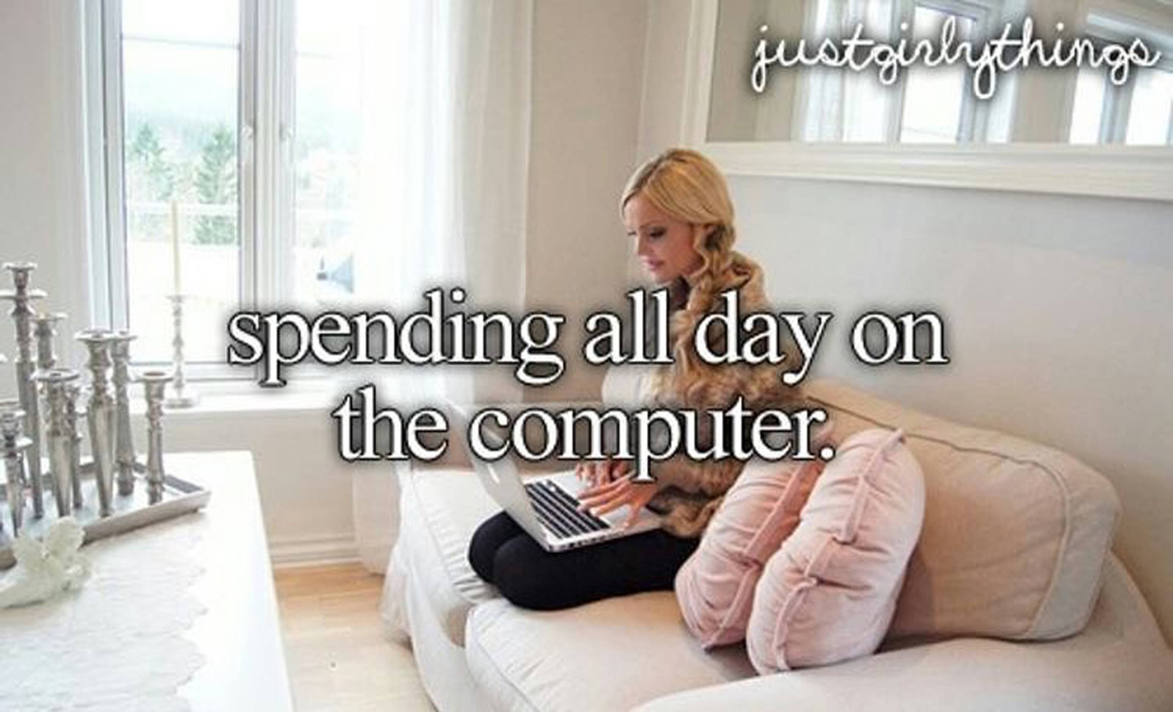 “justgirlythings” post c. early 2010s, from the author’s internet ephemera archive