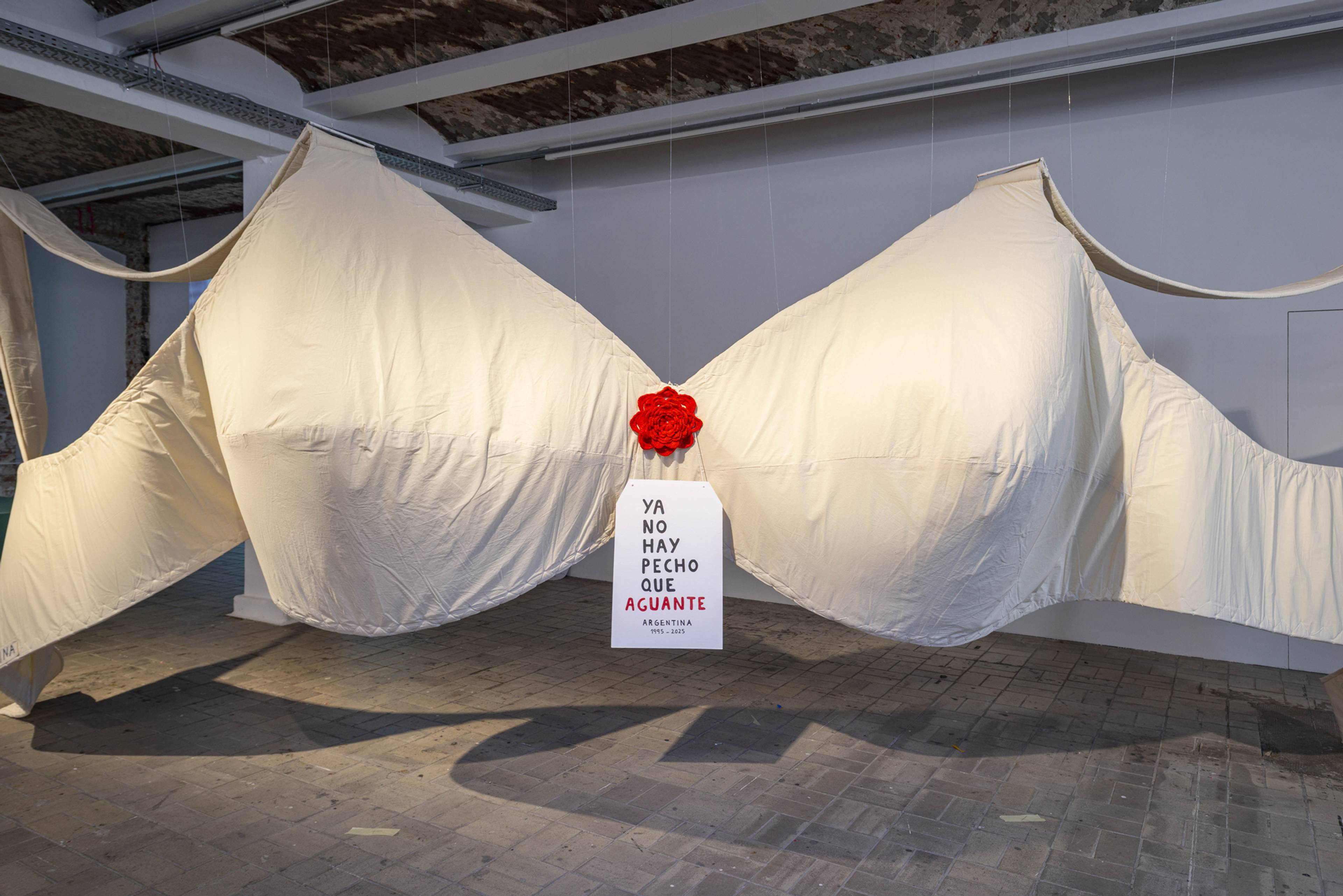 Kikí Roca, Las Chicas del Chancho y el Corpiño, El Corpiño (The Bra), 1995/2025