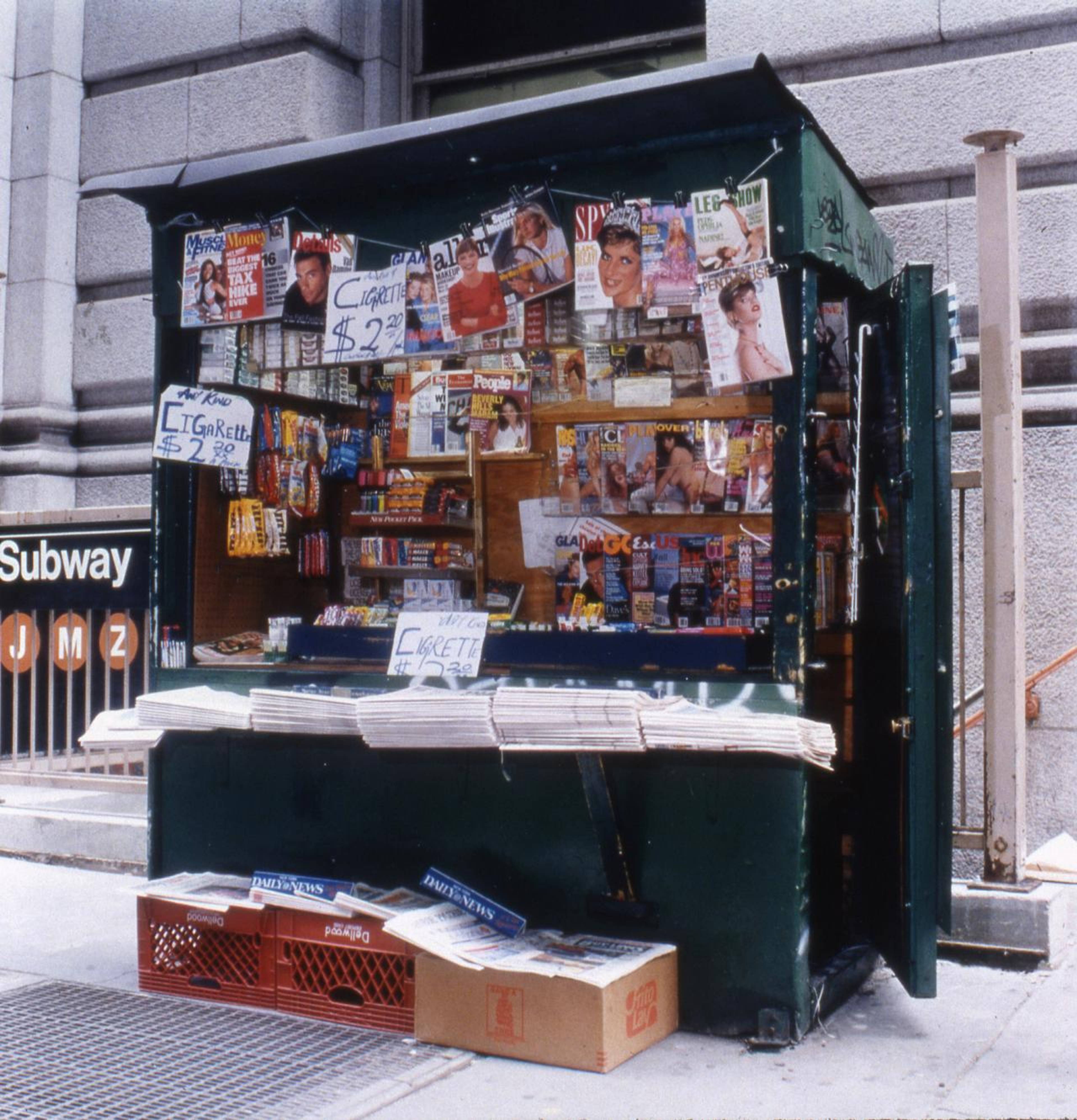 Moyra Davey, &ldquo;Newsstand No. 9&rdquo;, 1994, c-print, 51 x 51 cm