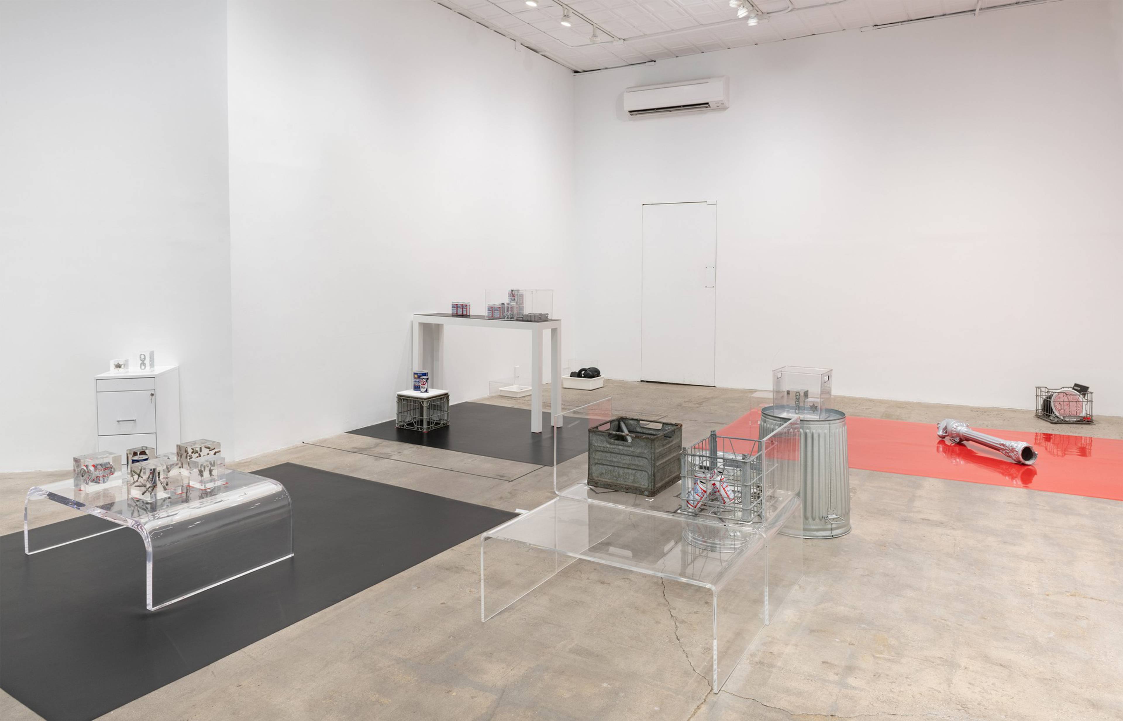 View of Cady Noland, Gagosian, New York, 2023