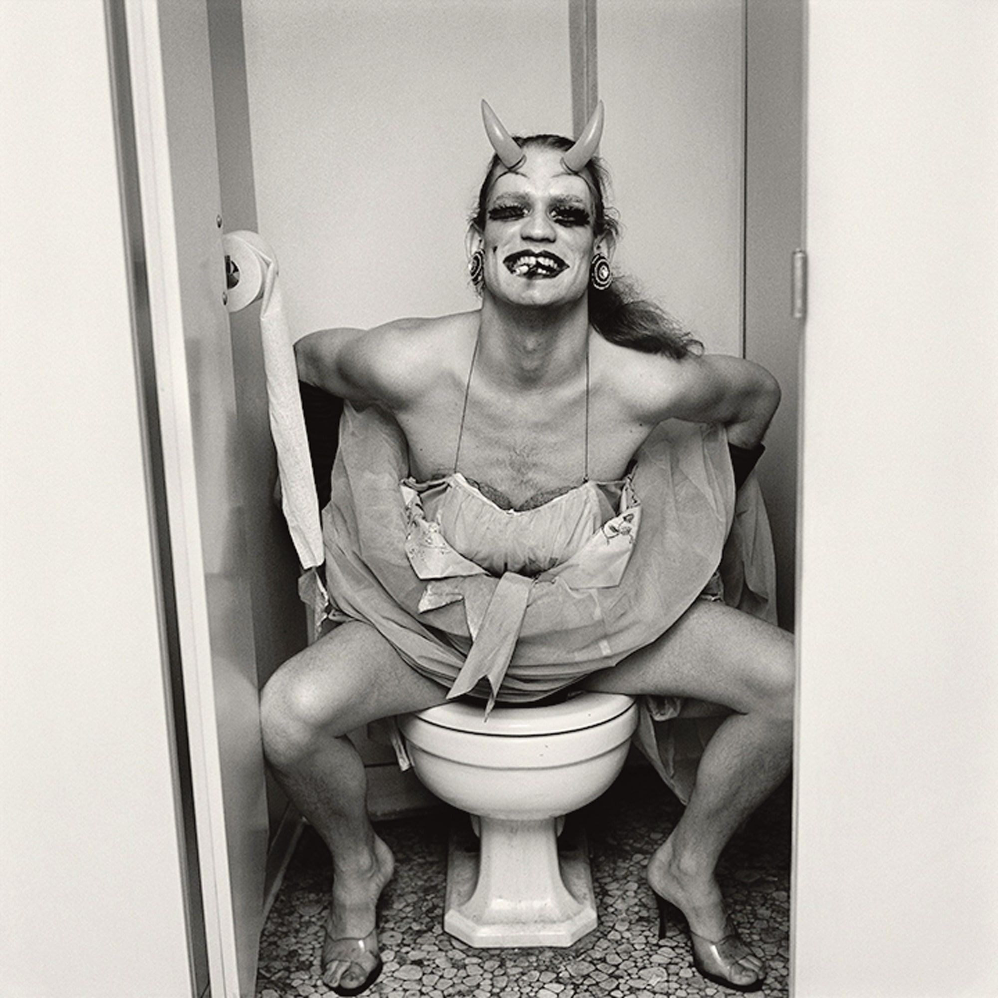 peter_hujar_john-flowers-backstage_palm-casino-review_1974