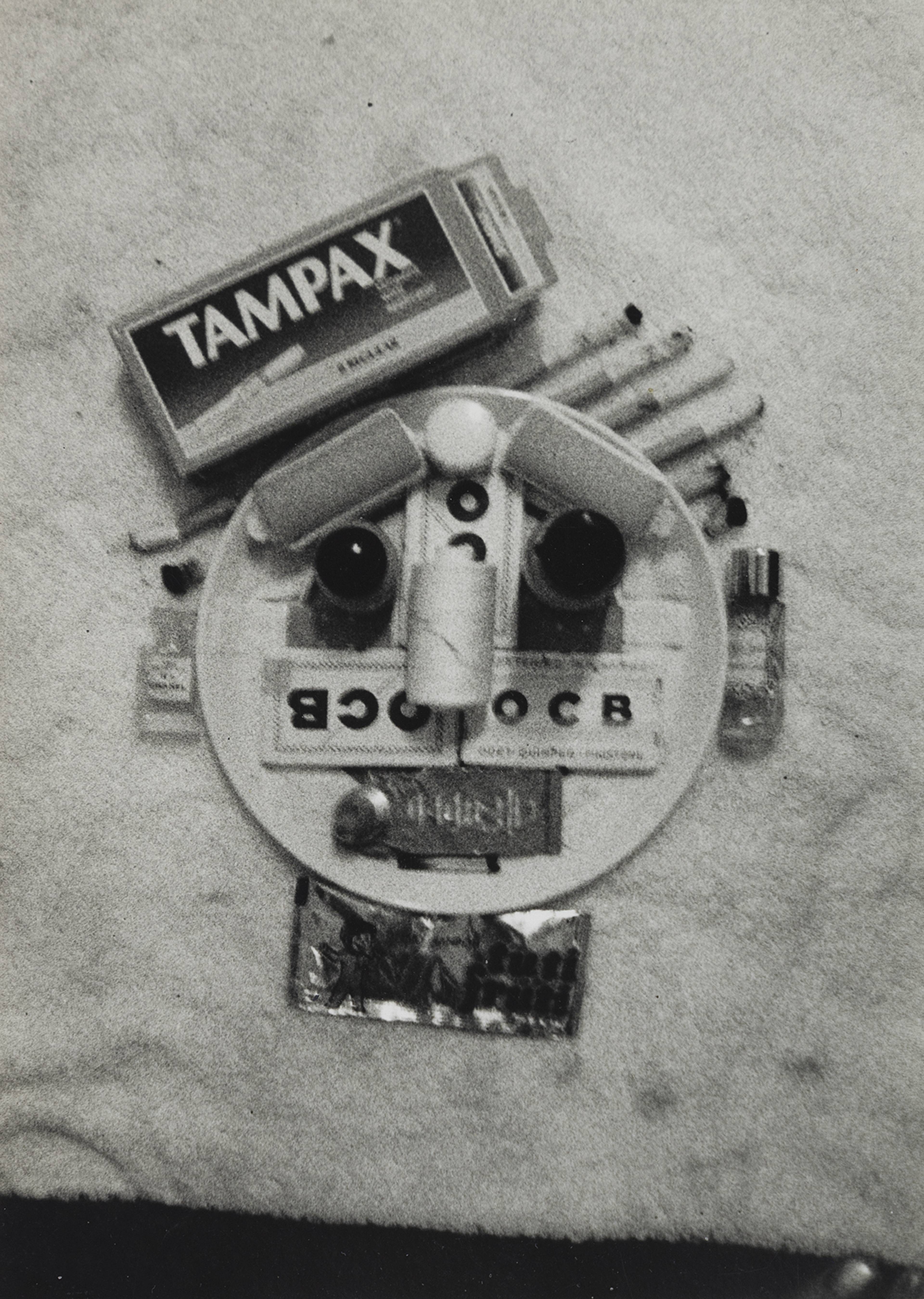 Untitled, n.d., spray-paint on paper, 61 x 43 cm