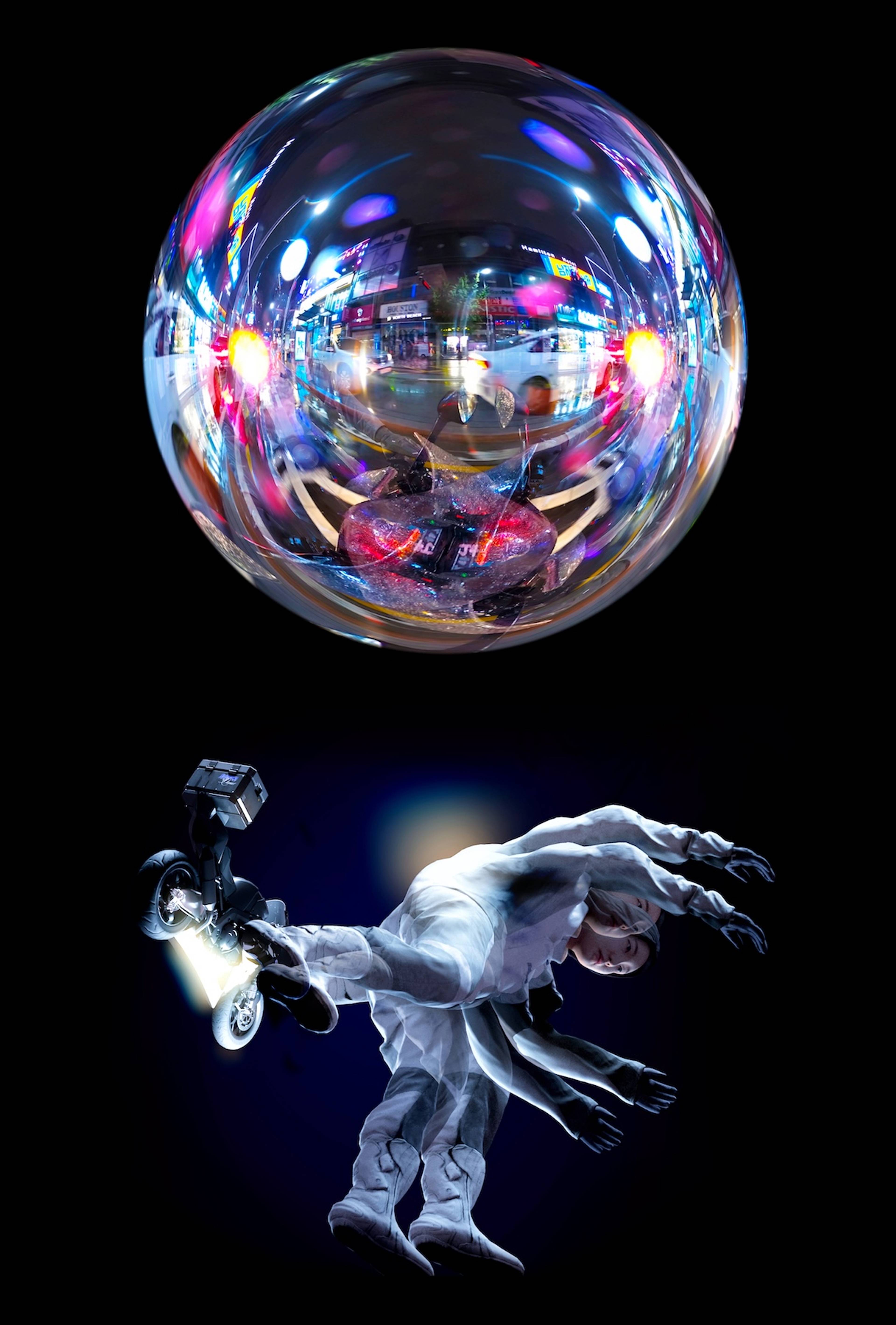 Ayoung Kim, Delivery Dancer’s Sphere, 2022, Video-Still
