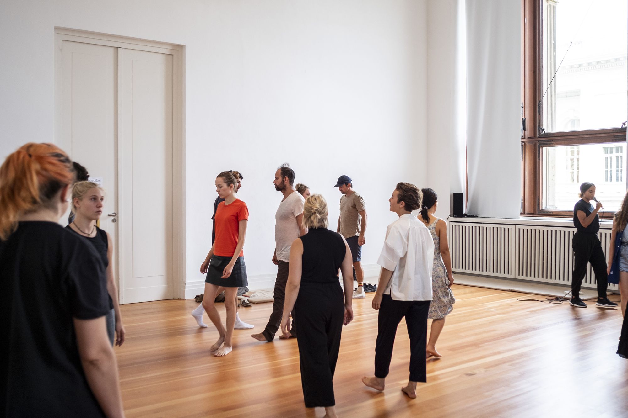 Isabel Lewis, Welt ohne Aussen [World Without Outside], 2018