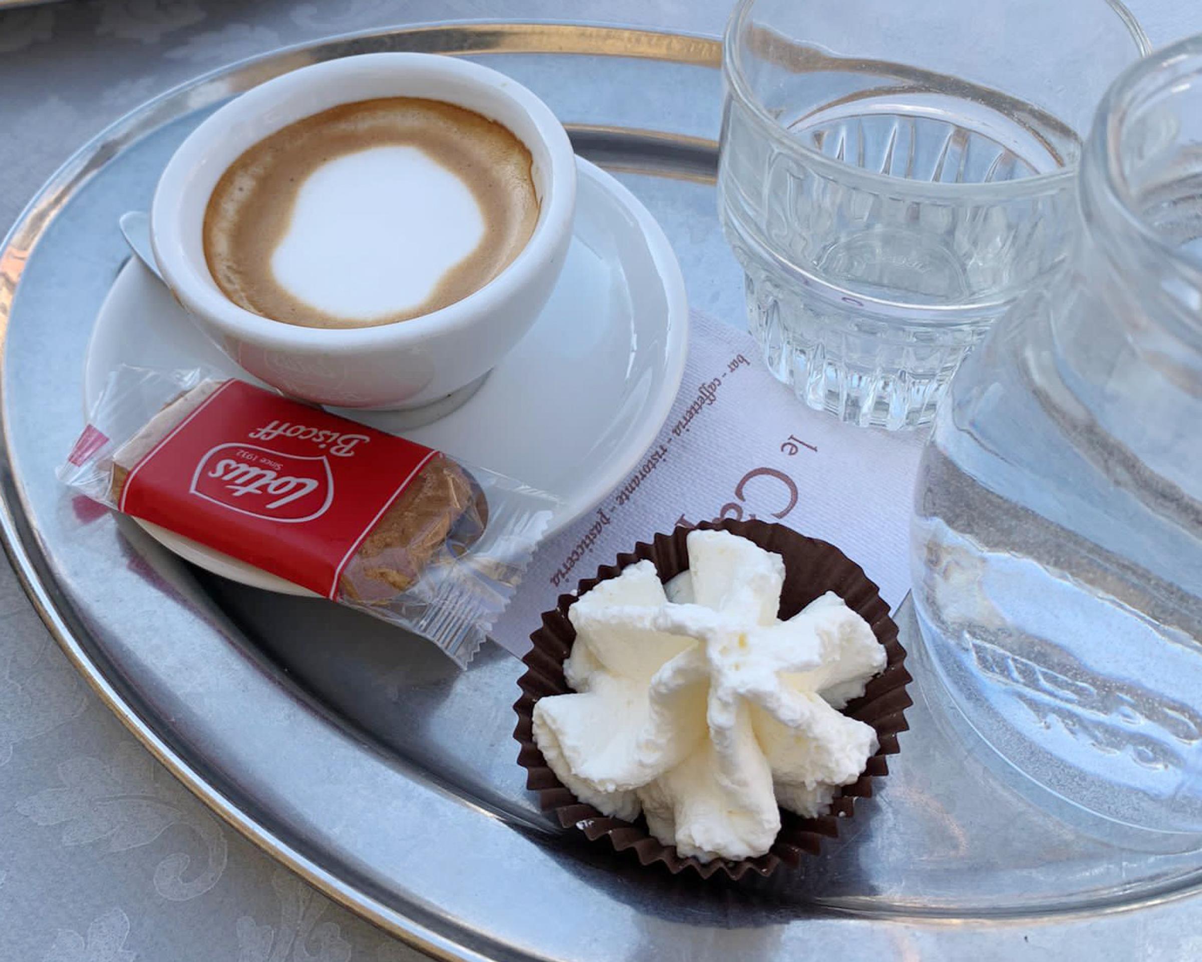 Le Café, Venice
