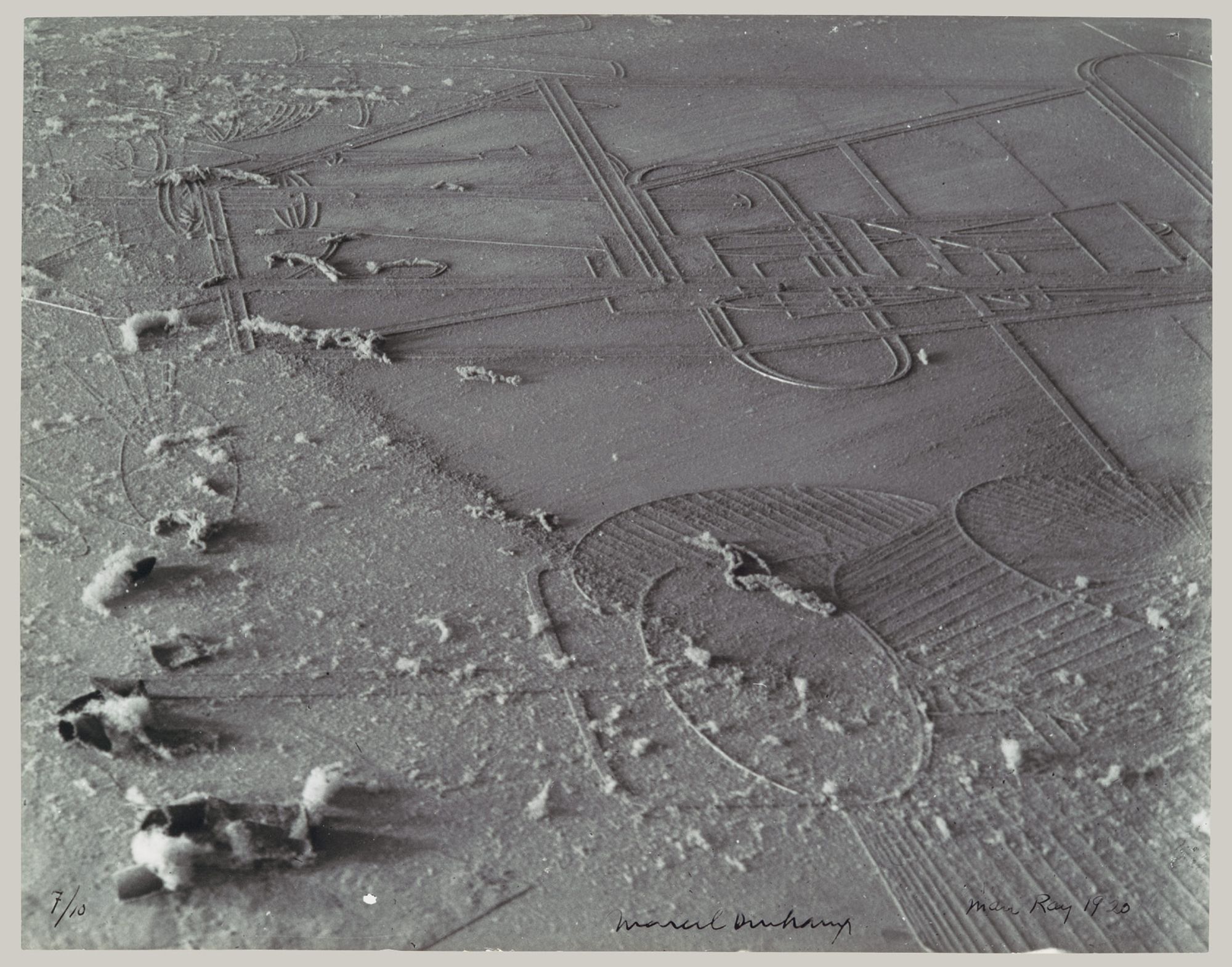 Man Ray, Dust Breeding, 1920
