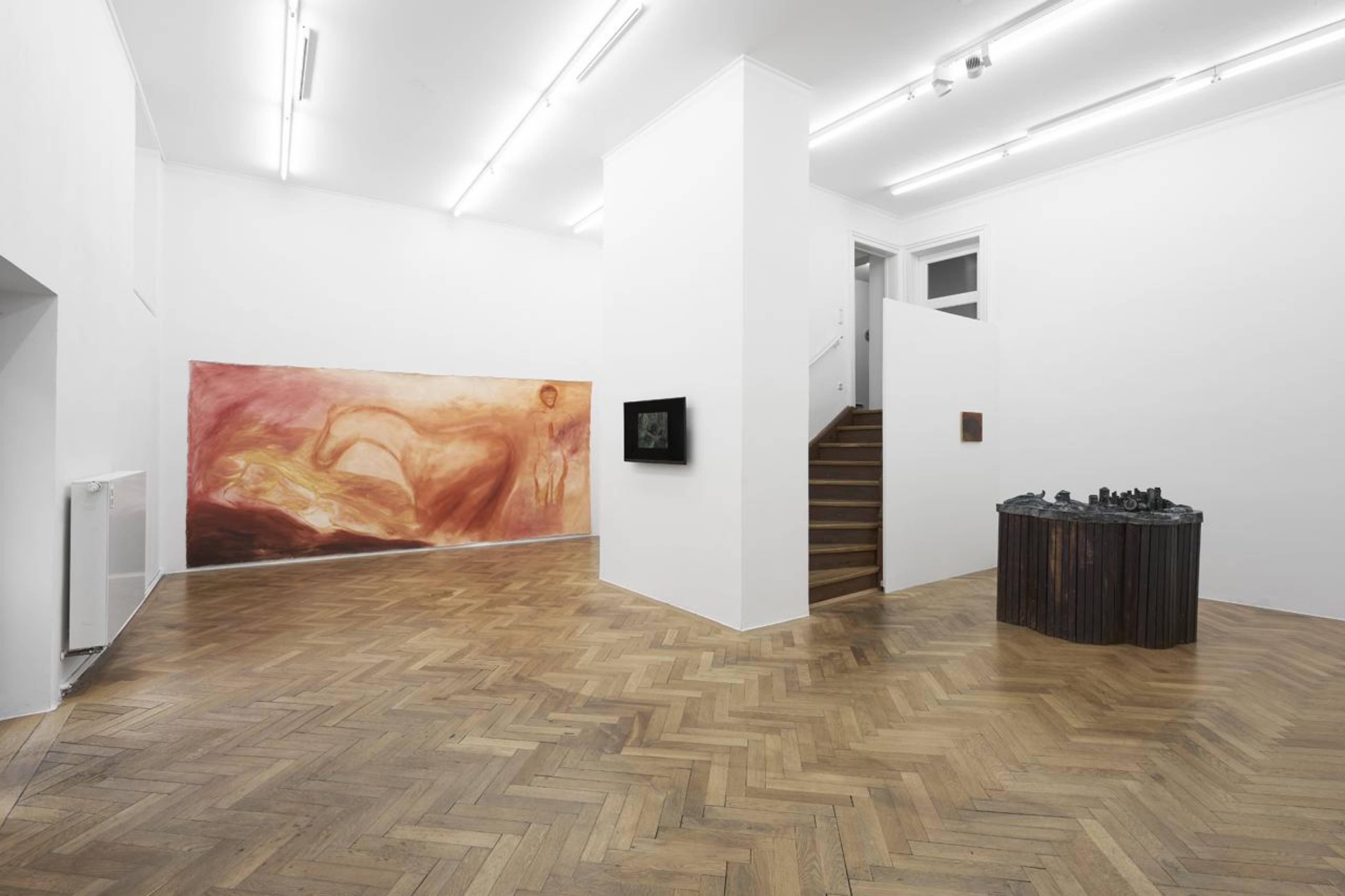 Installation view, Lena Henke, Dominique Knowles, and Megan Francis Sullivan; Sperling Gallery Munich in collaboration with Galerie Emanuel Layr (Vienna/Rome), 2020