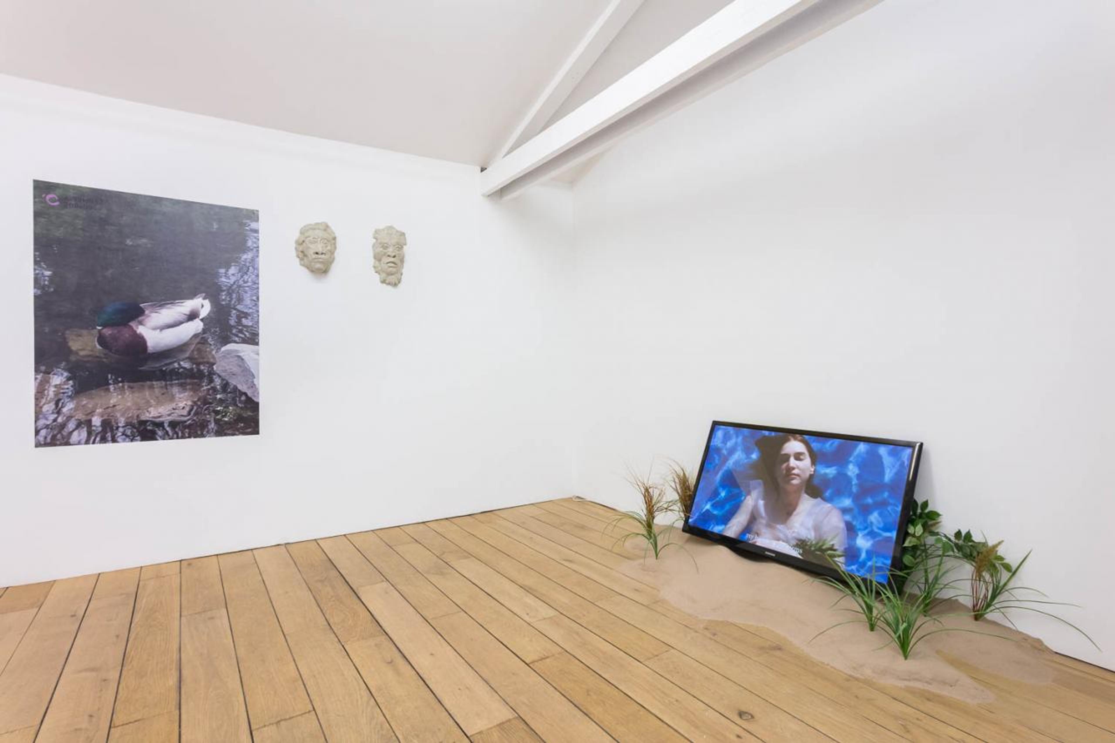 Exhibition view from Condo 2018 at Southard Reid Courtesy The Artists, Southard Reid London, Bureau NY and Park View LA, Photo: Mark Blower Bureau (New York) and Park View (Los Angeles) hosted by Southard Reid