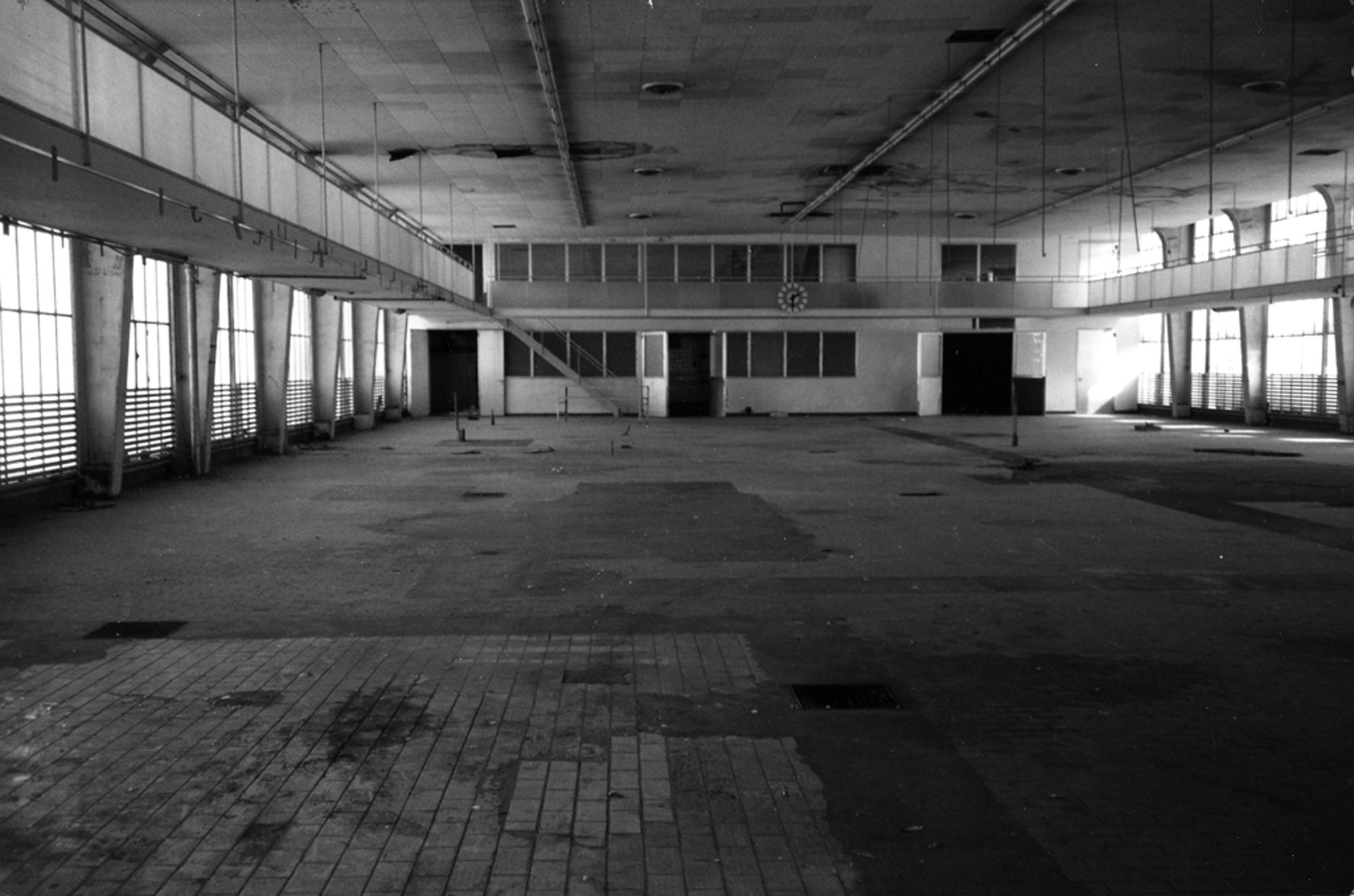 Pre-renovation interior at Limmatstrasse 270