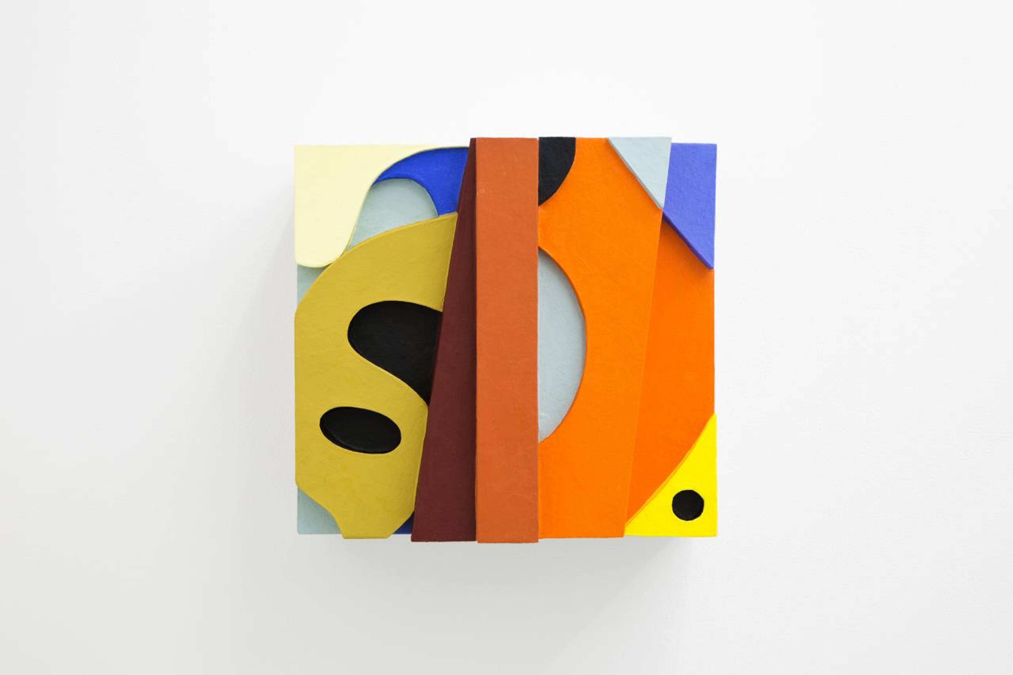 Rodrigo Hernandez Zapaya (2018) Cardboard, wood, oil paint, 30 x 33 x 21 cm