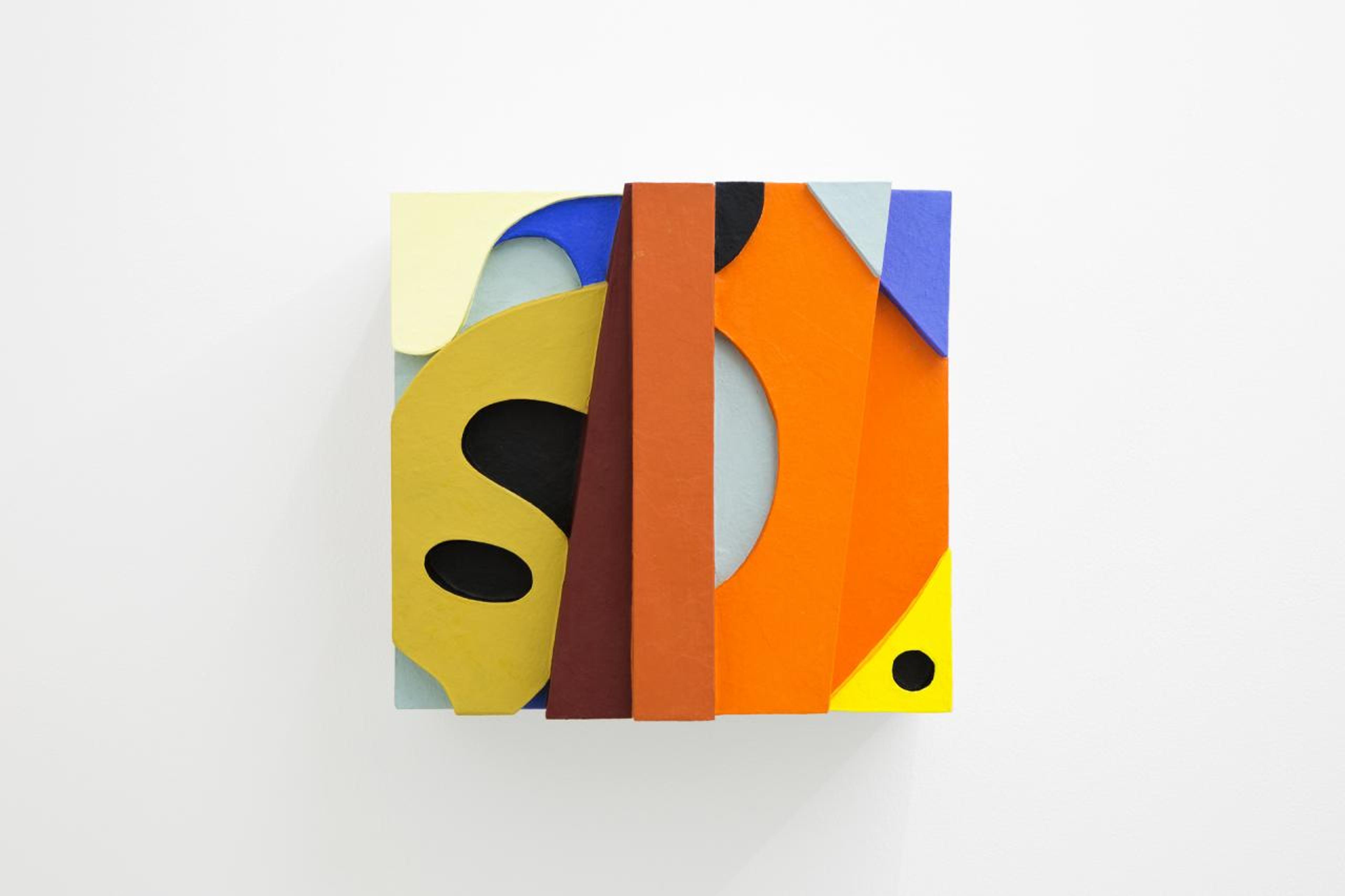 Rodrigo Hernandez Zapaya (2018) Cardboard, wood, oil paint, 30 x 33 x 21 cm