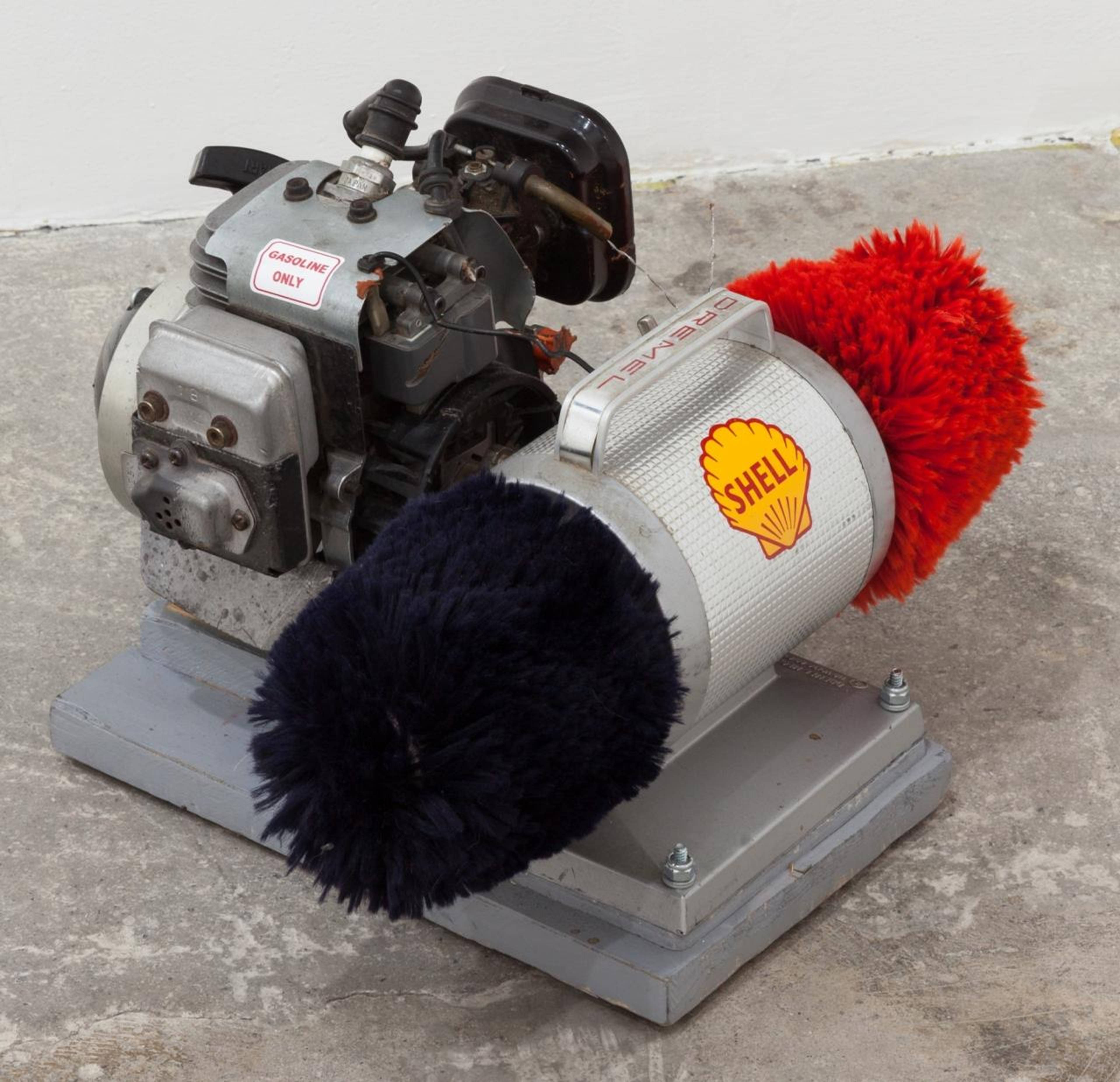 GPS (Gas-Powered Shoebuffer), 2018, mixed media, 24 x 28 x 36 cm