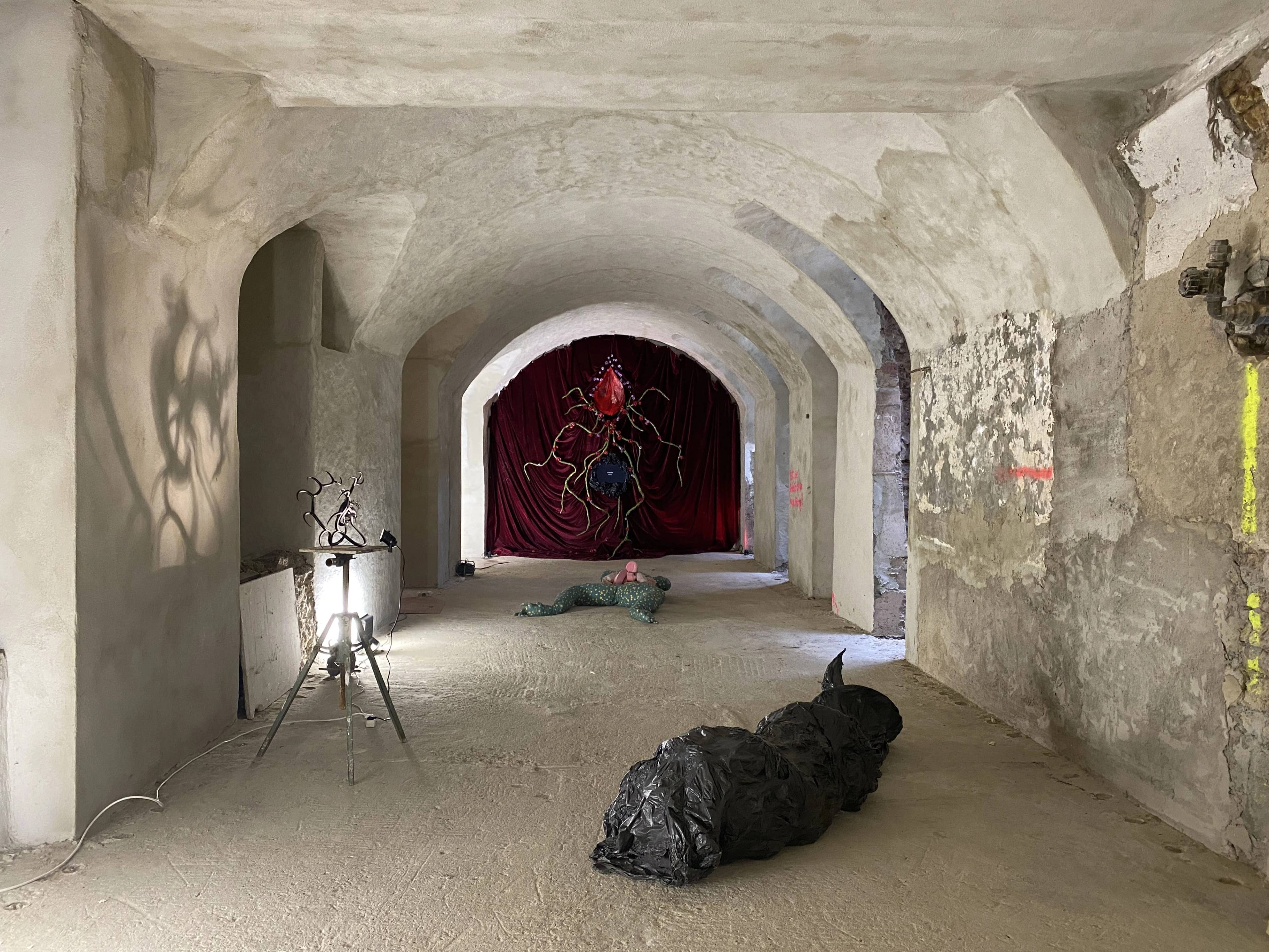 View of “Time Sensitive”, 2024, Karlsruhe, Gewölbekeller Badisches Brauhaus