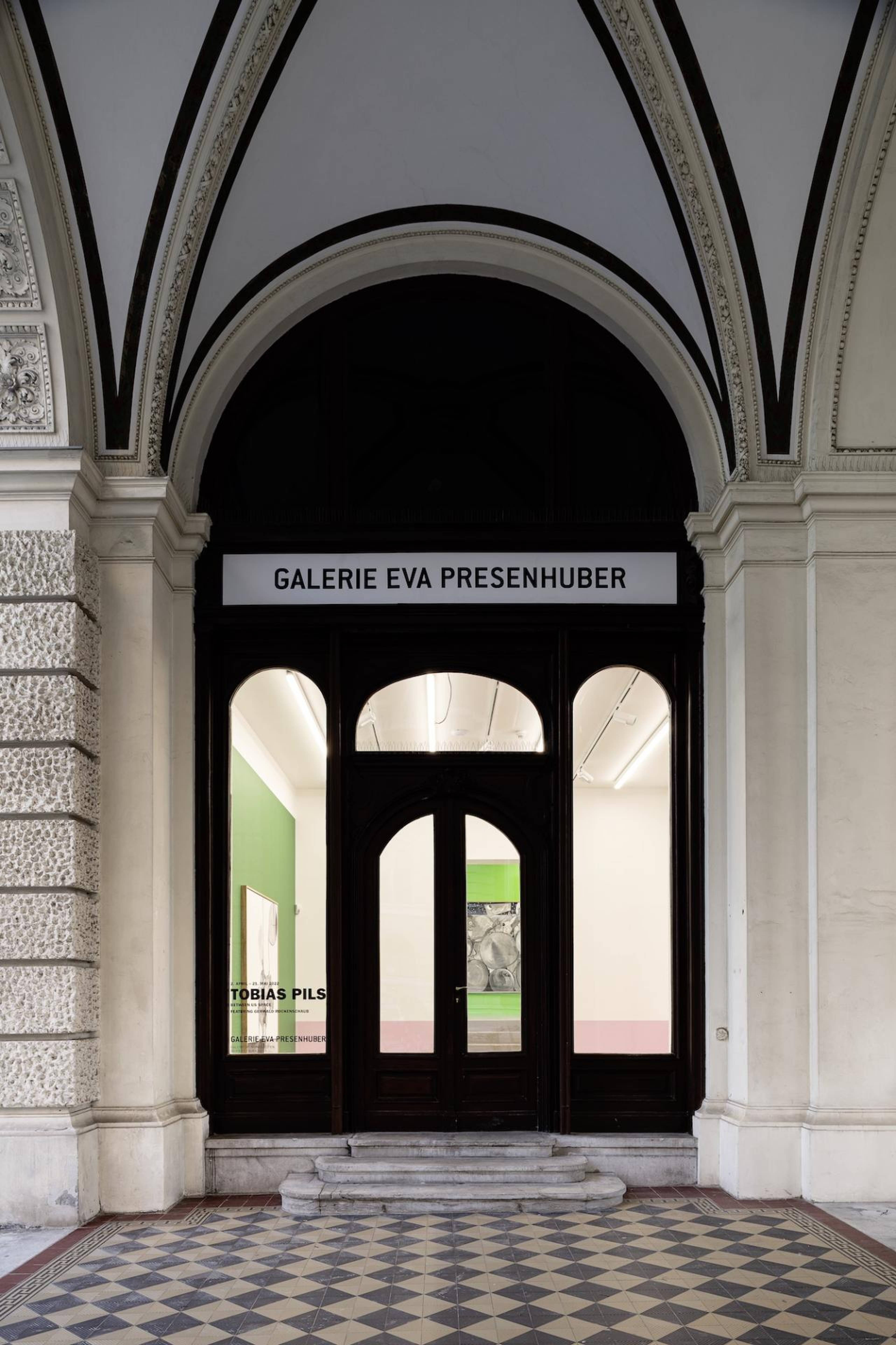 Eva Presenhuber gallery