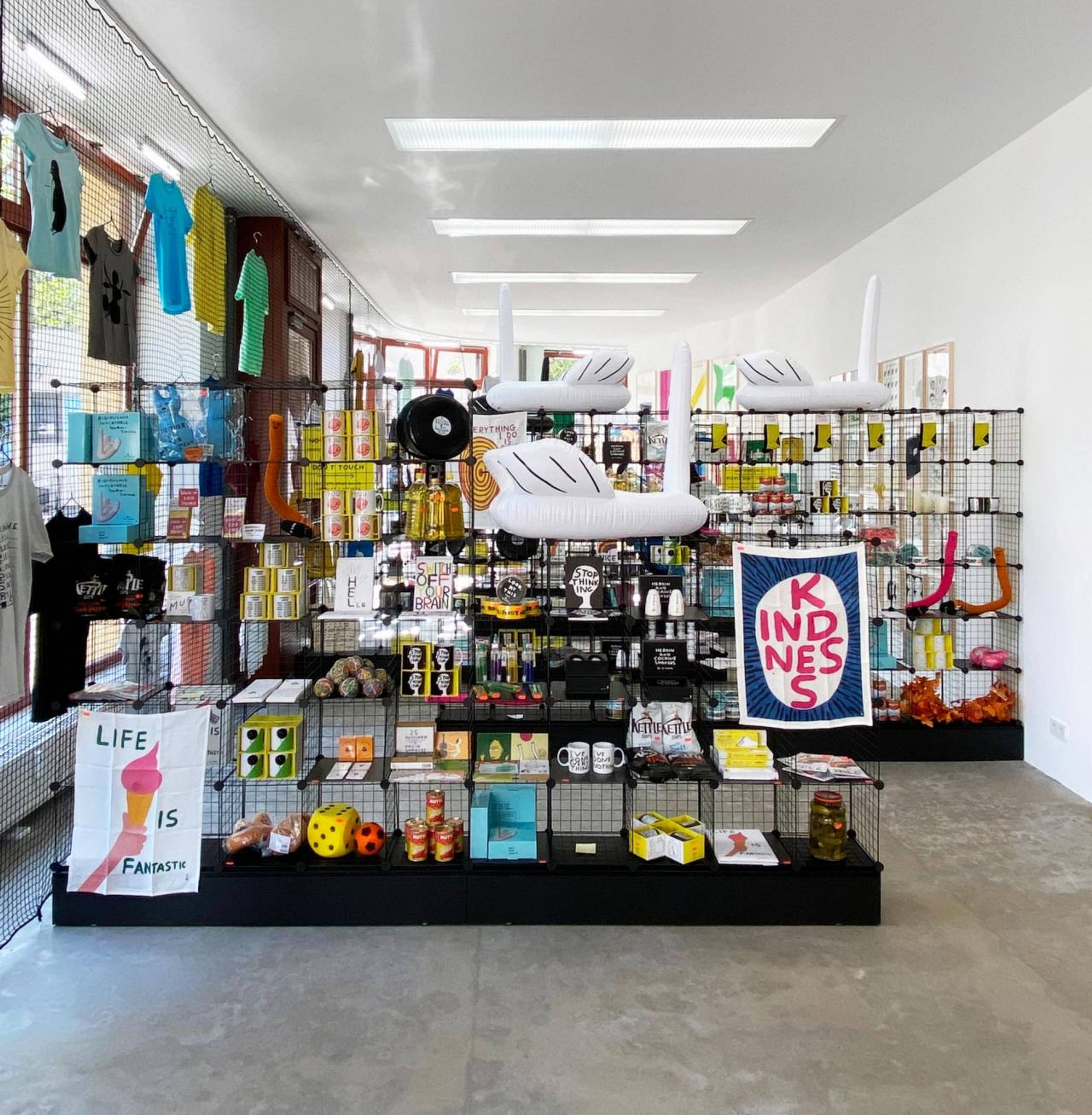 Installation view, David Shrigley, &ldquo;Very open, very closed&rdquo;, BQ Berlin, 2020