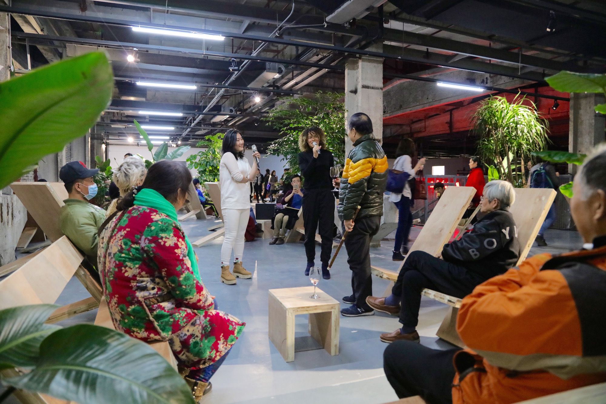 Isabel Lewis, An Occasion, Ming Contemporary Art Museum, Shanghai, 2016