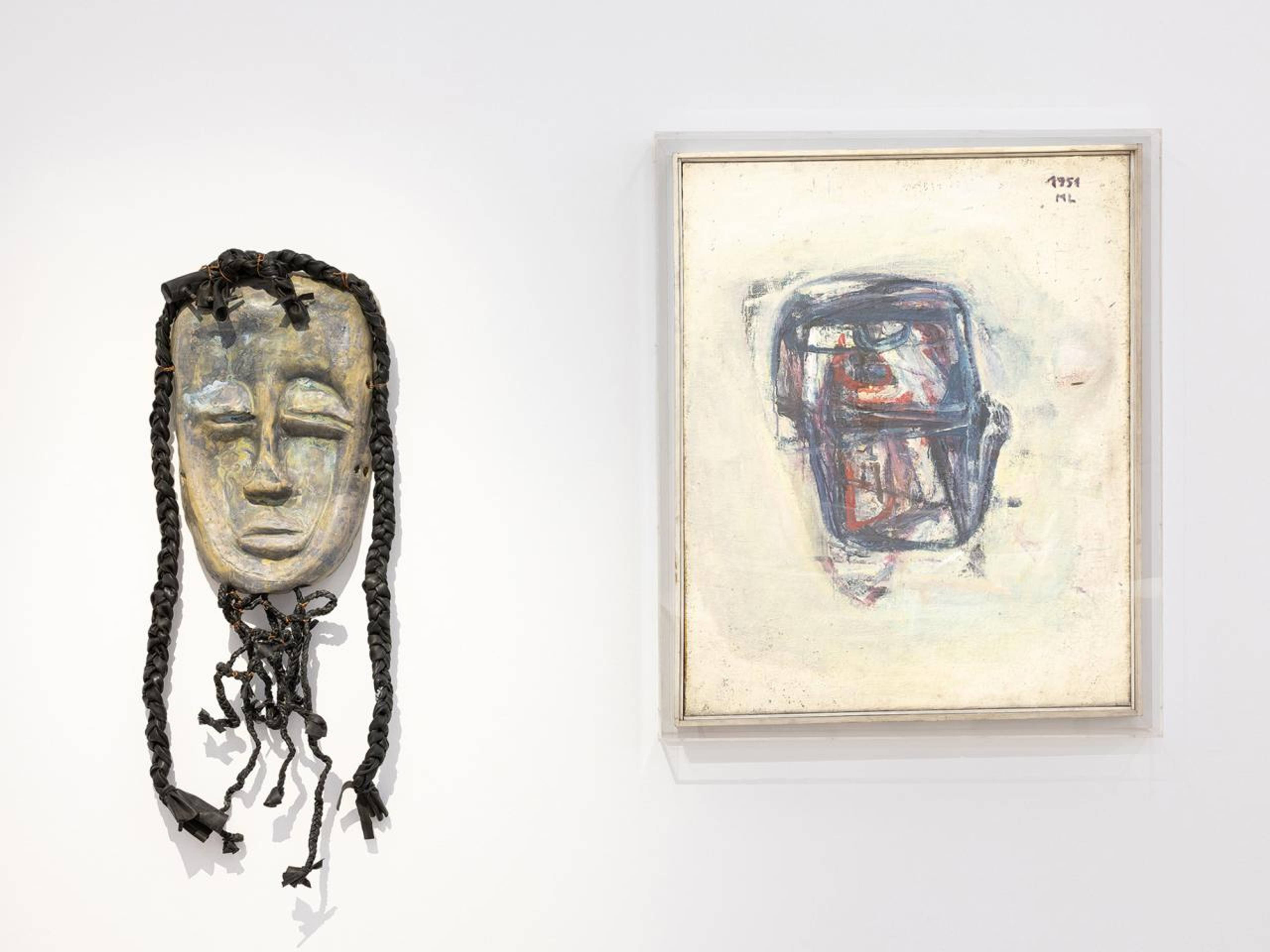 Leilah Babirye, ohne Titel, 2022 and Maria Lassnig, Informel, 1951