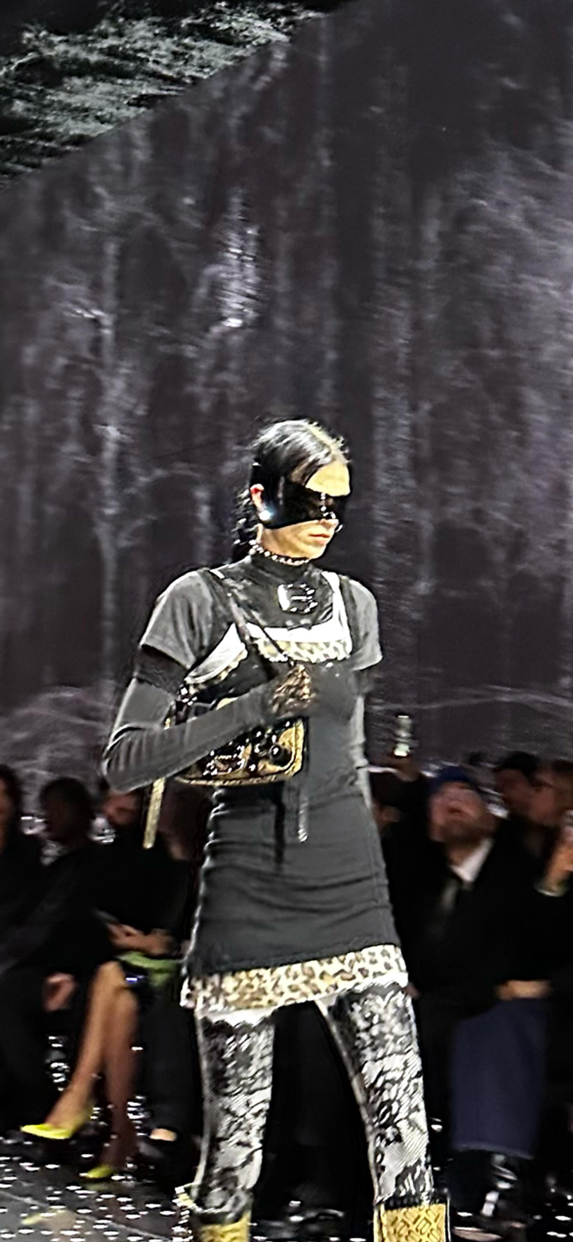 Balenciaga 4