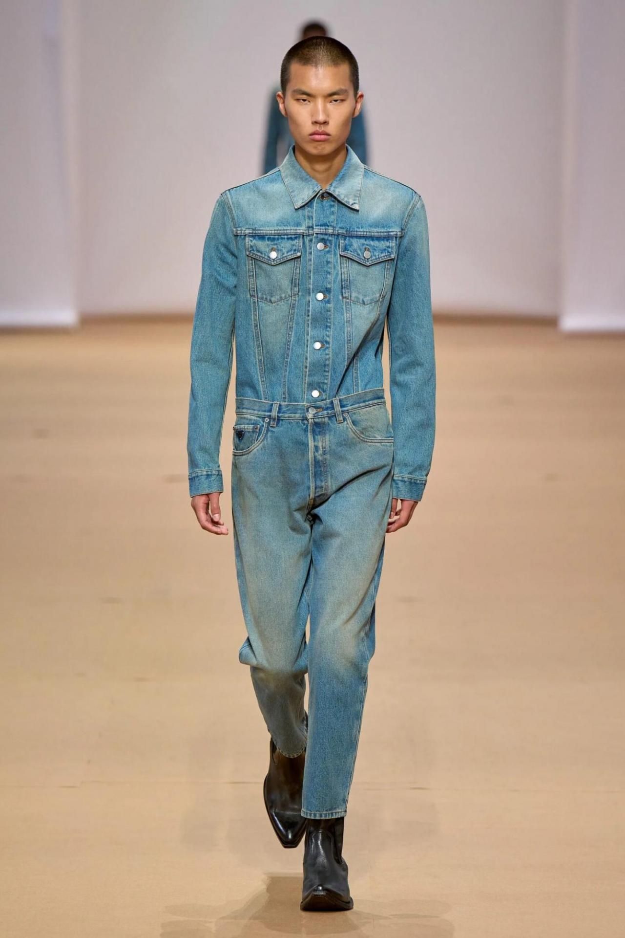 Prada Spring 2023 Menswear