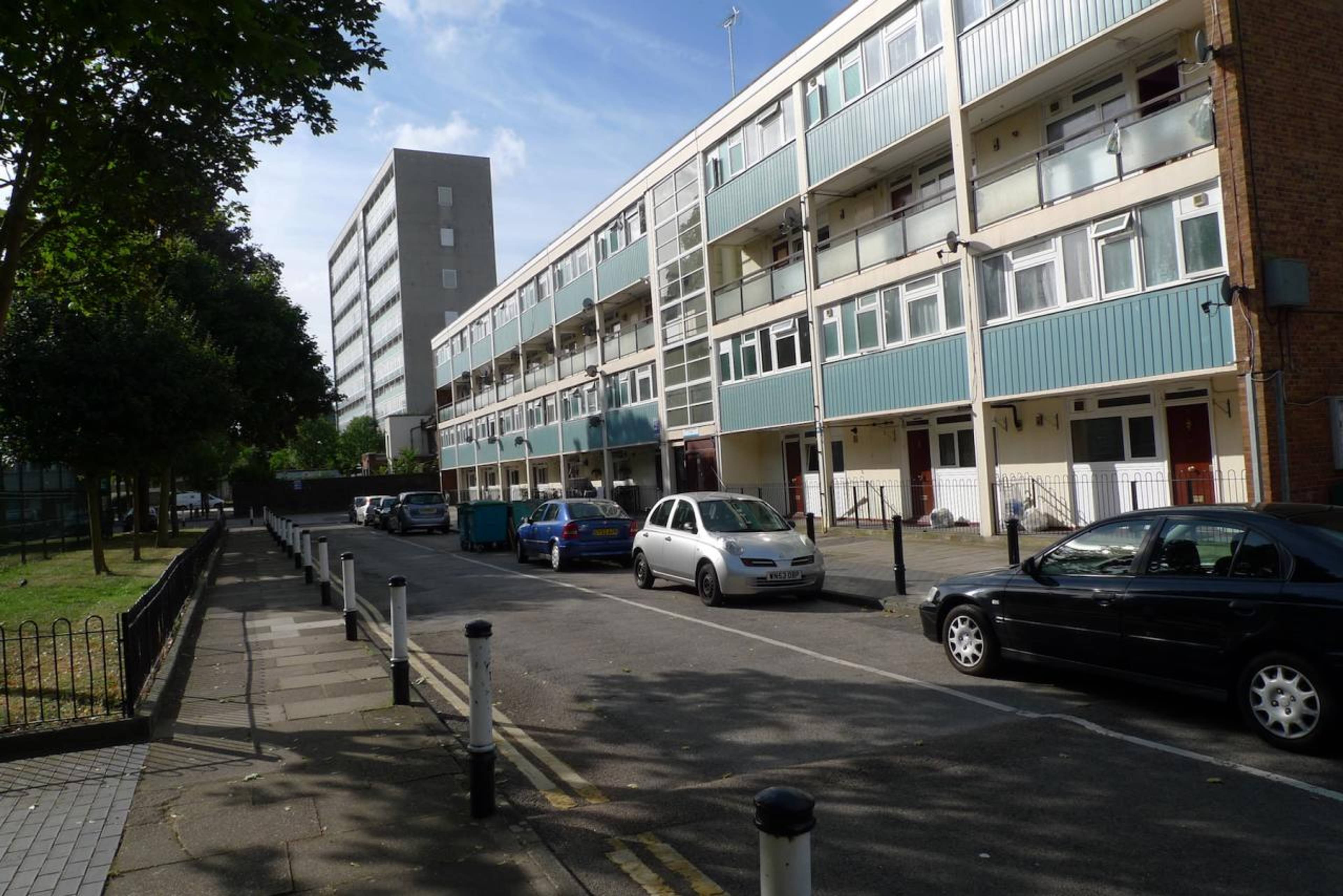 Liam Gillick&#39;s apartment house in Peckham